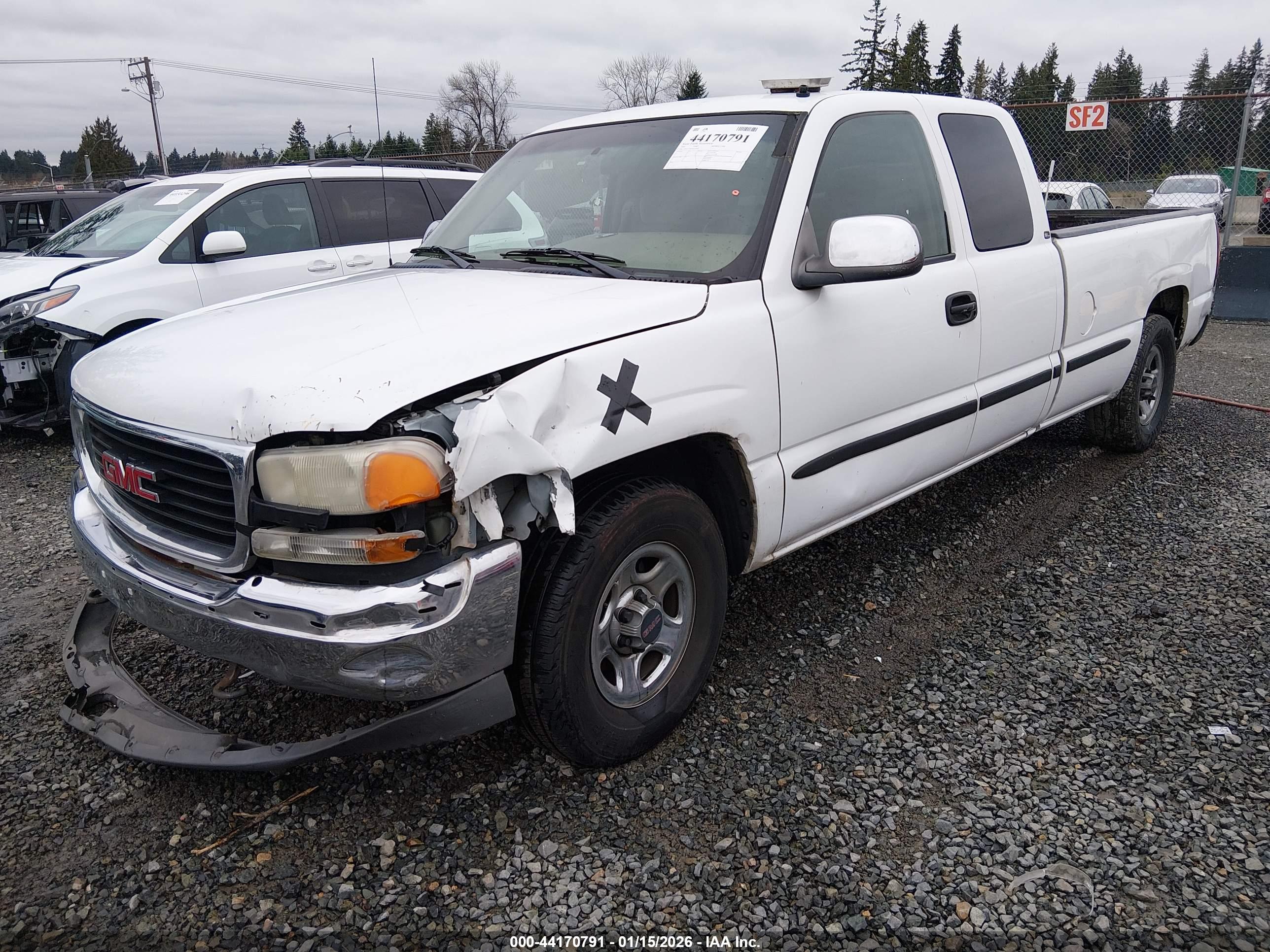 GMC SIERRA image 2