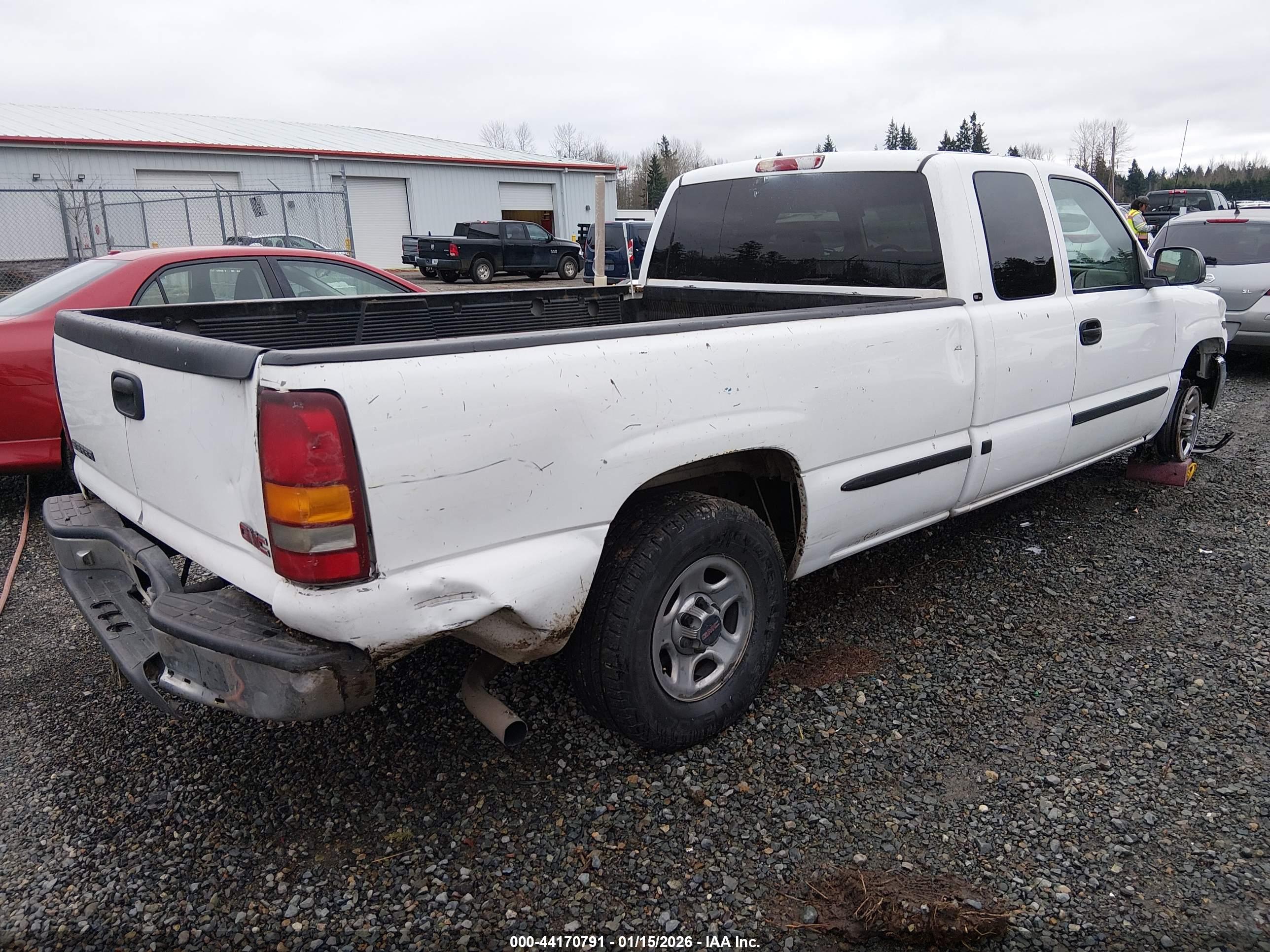 GMC SIERRA image 4