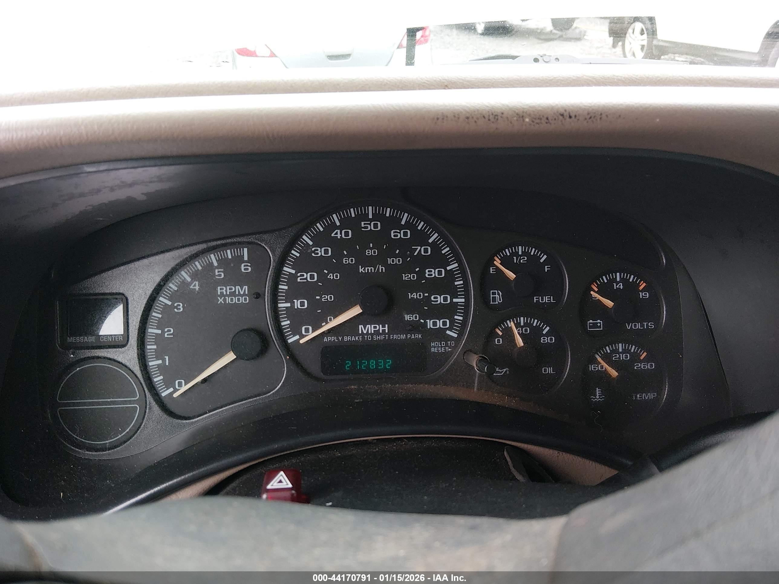 GMC SIERRA image 7