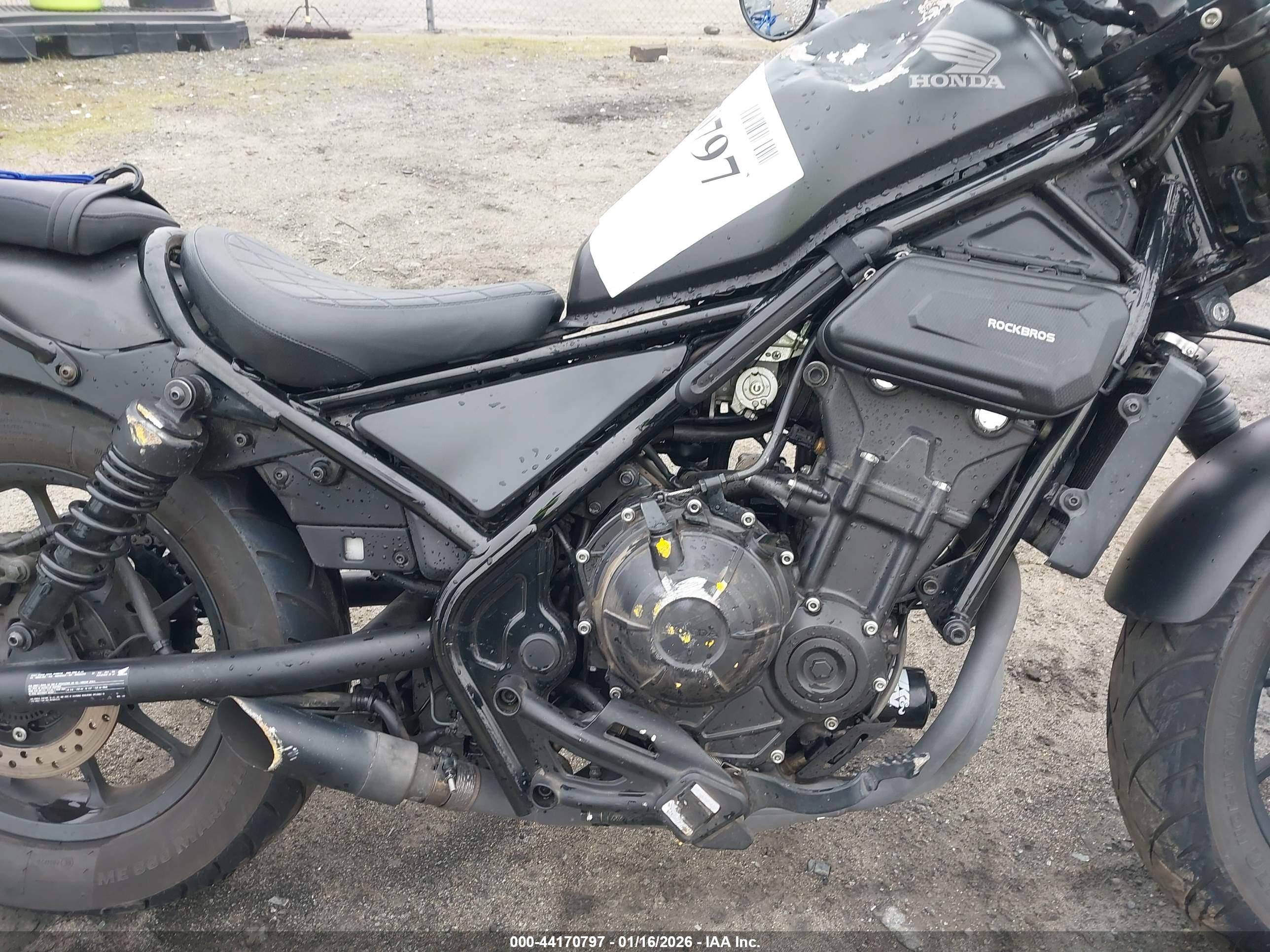 HONDA CMX500 image 8