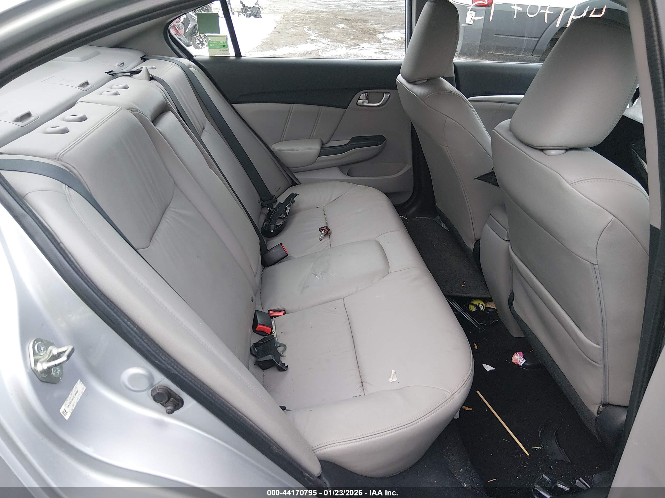 HONDA CIVIC image 8