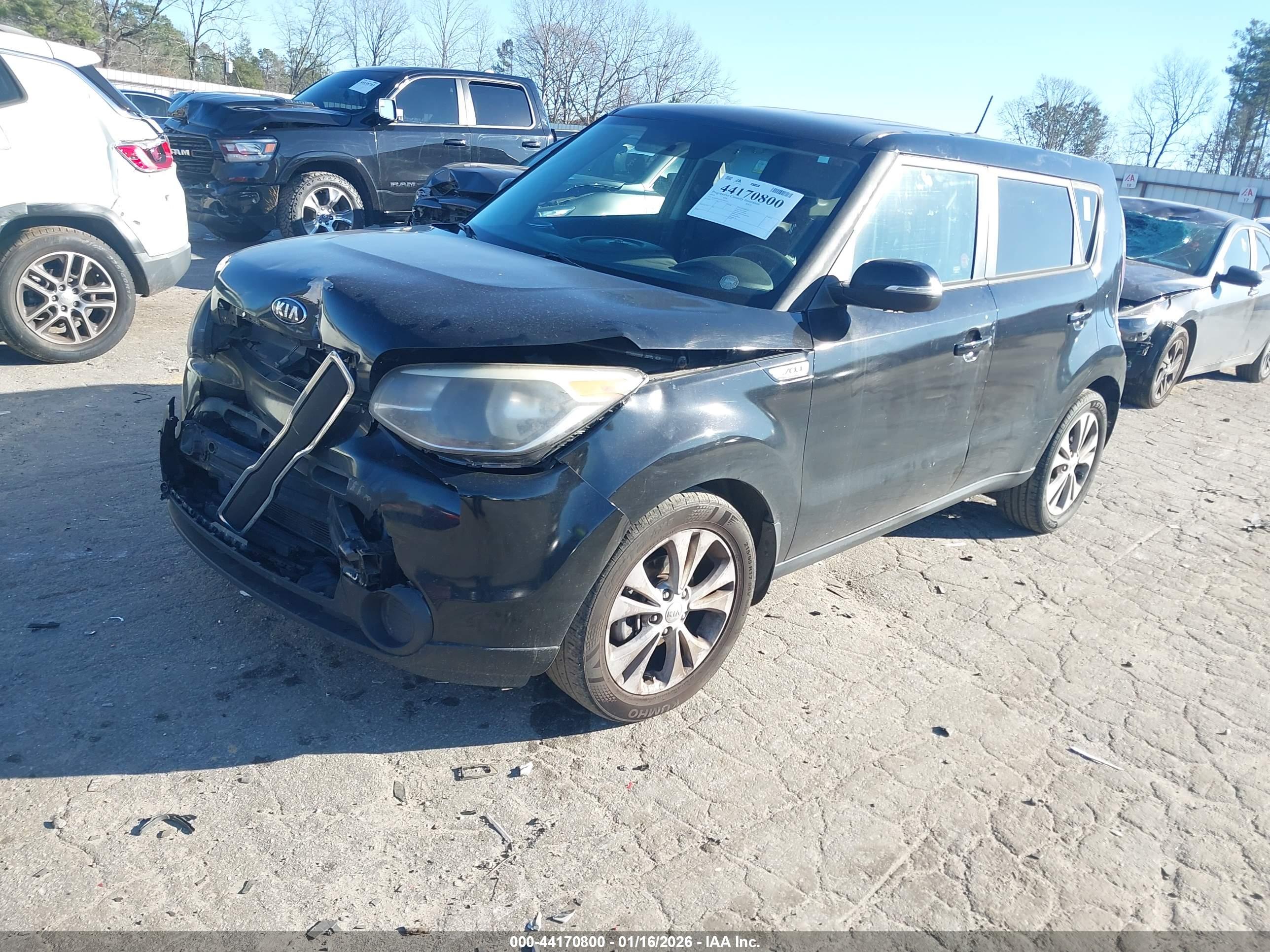 KIA SOUL image 2
