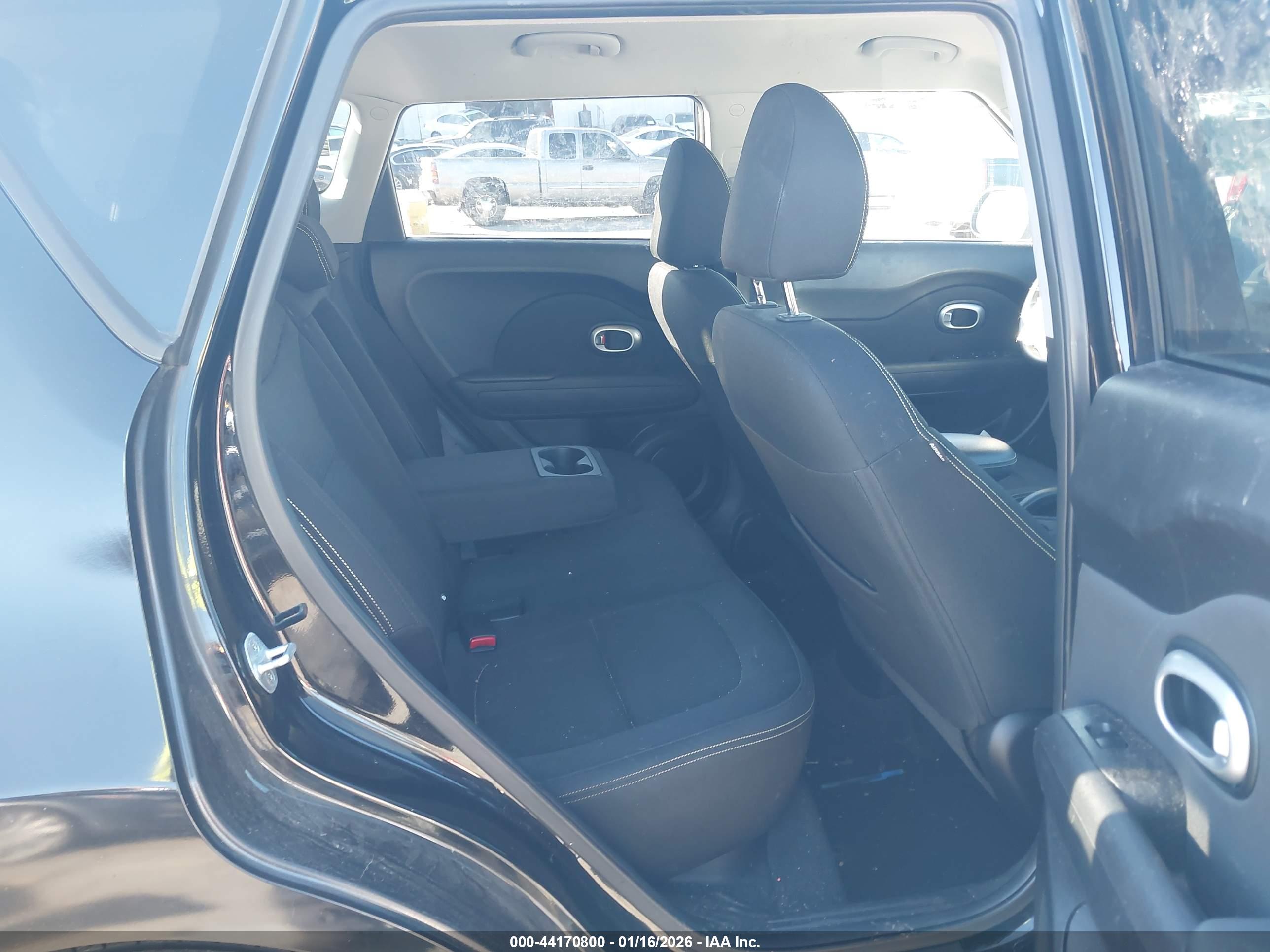 KIA SOUL image 8