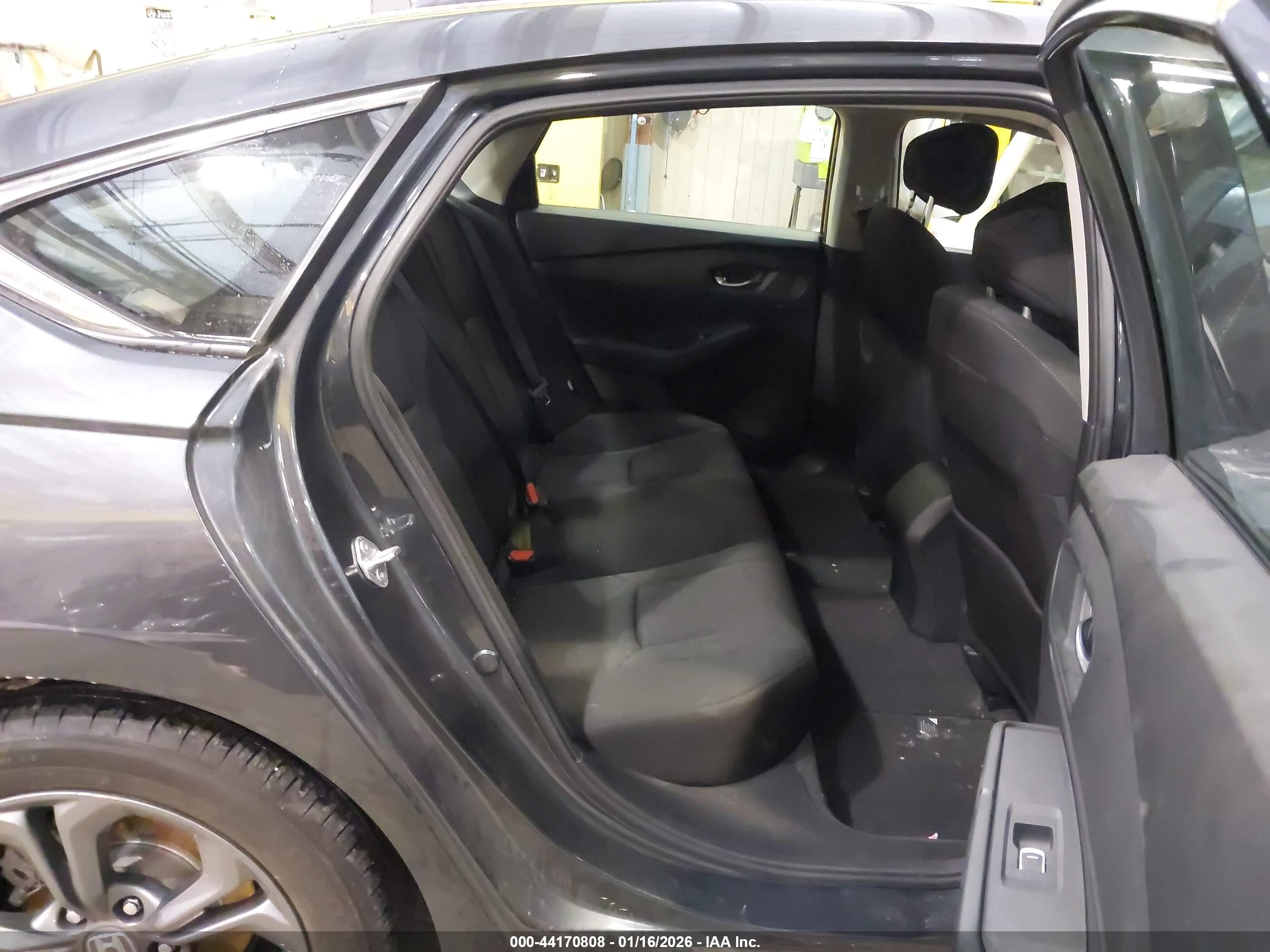 HONDA ACCORD image 8