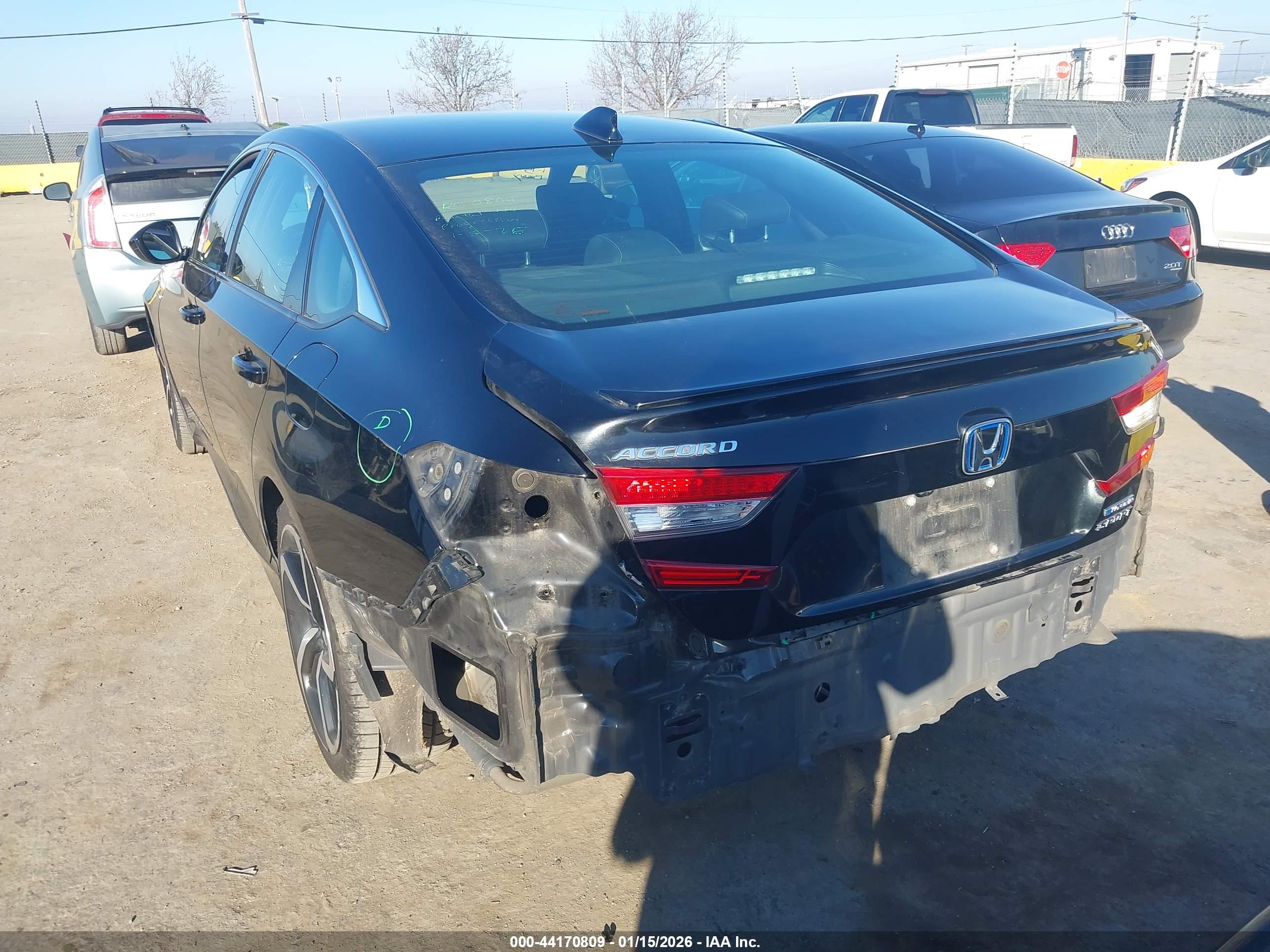 HONDA ACCORD image 6