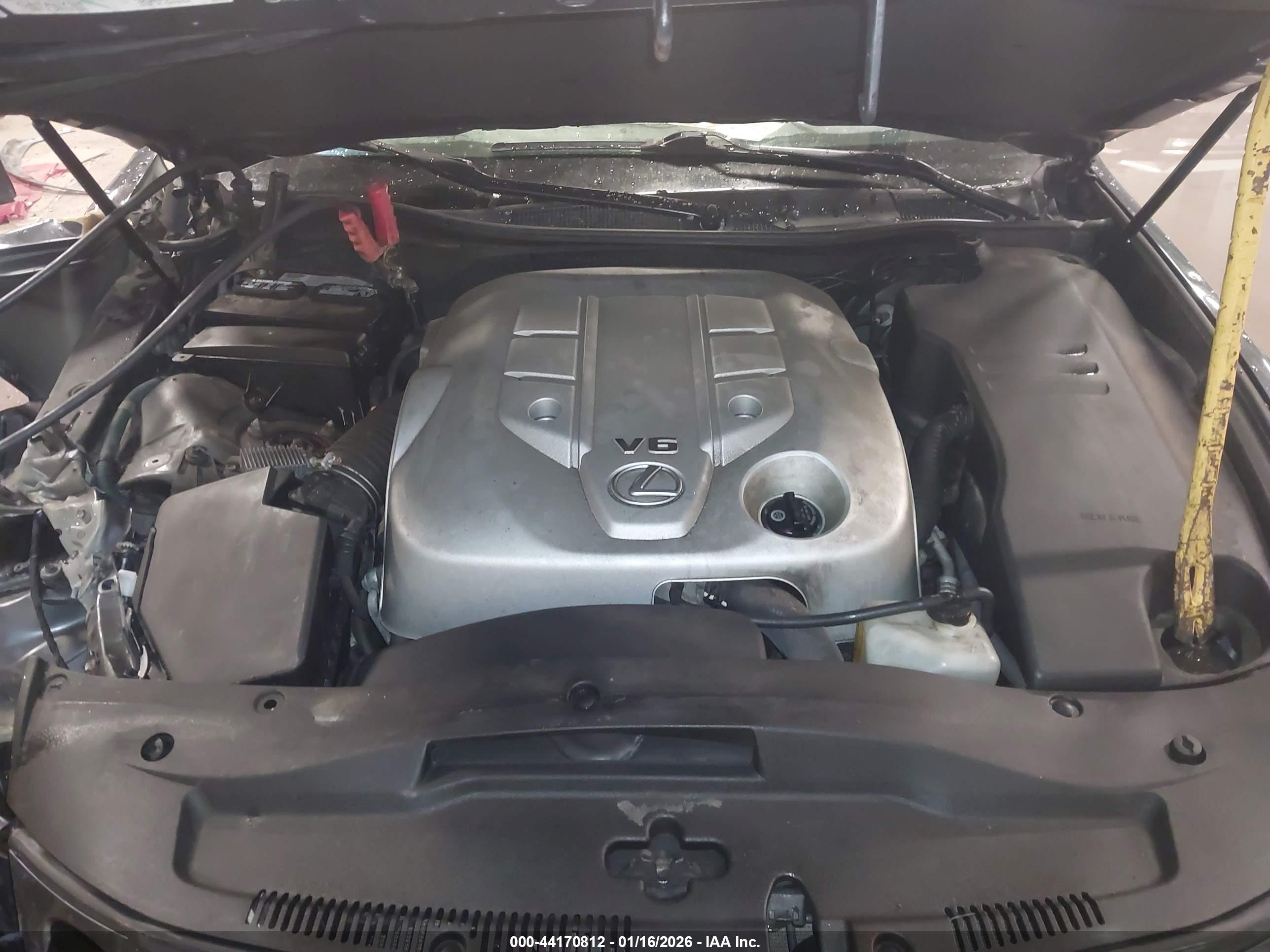 LEXUS GS image 10