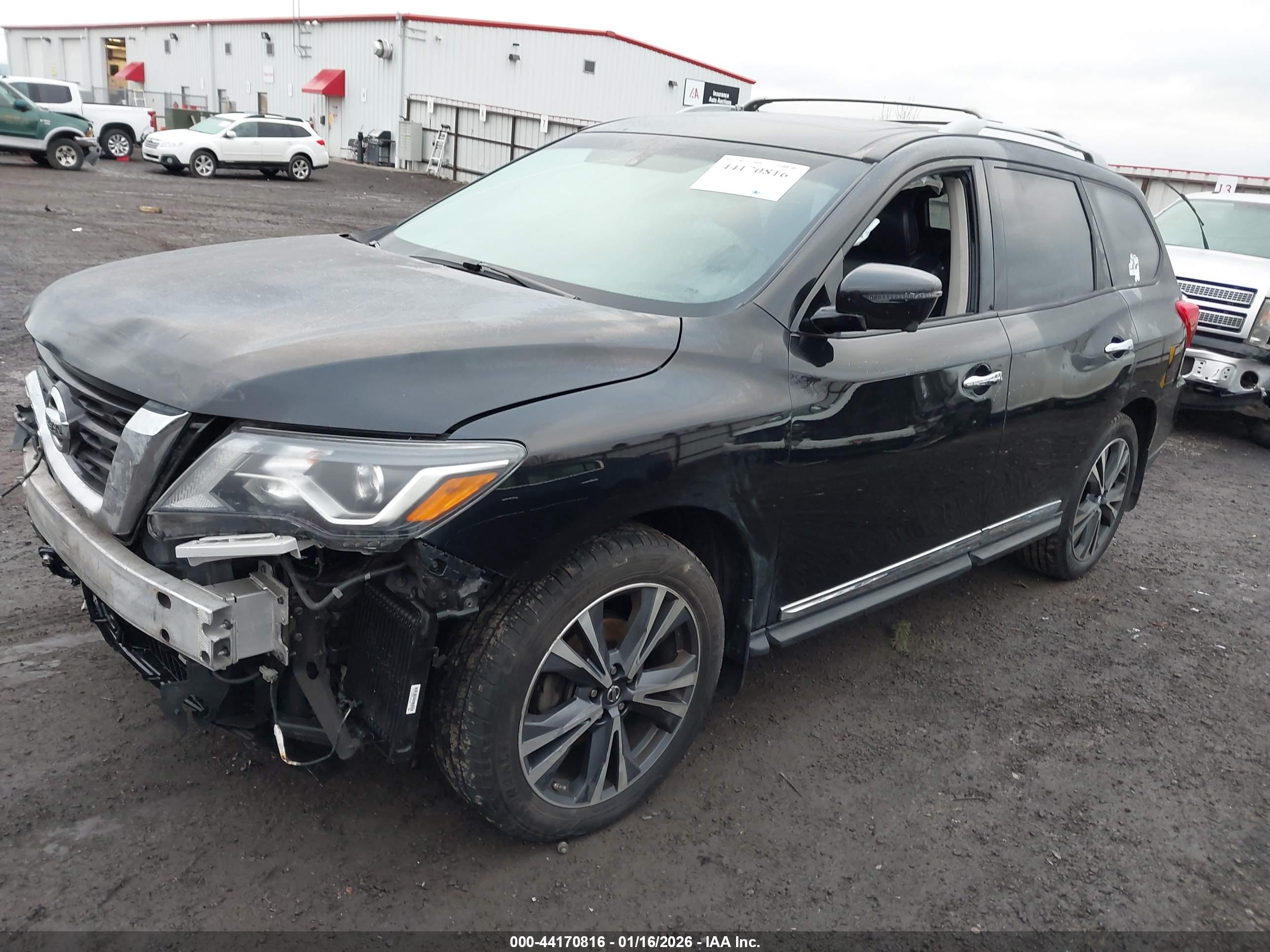 NISSAN PATHFINDER image 2