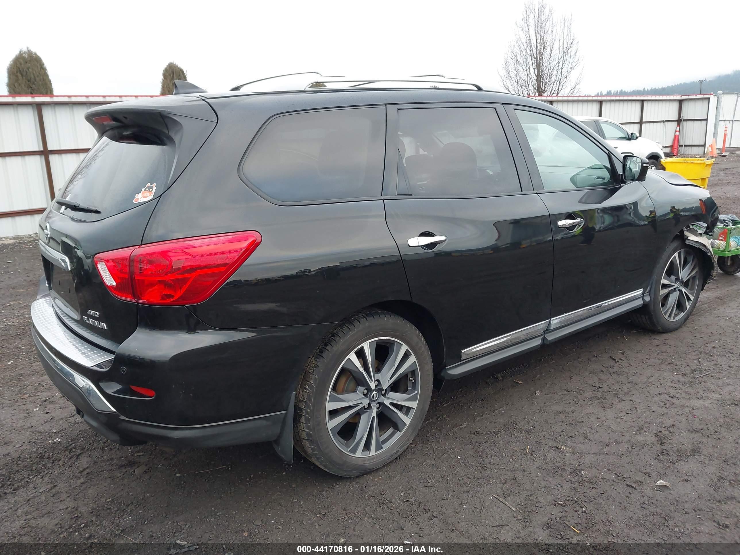 NISSAN PATHFINDER image 4