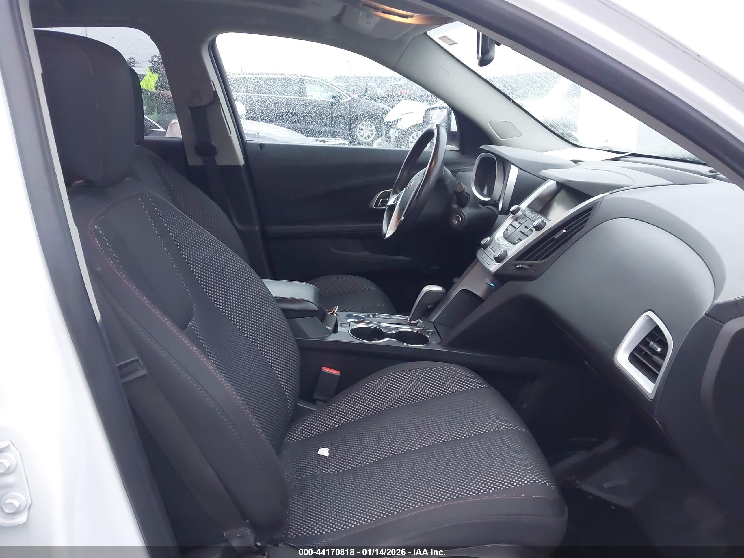 CHEVROLET EQUINOX image 5