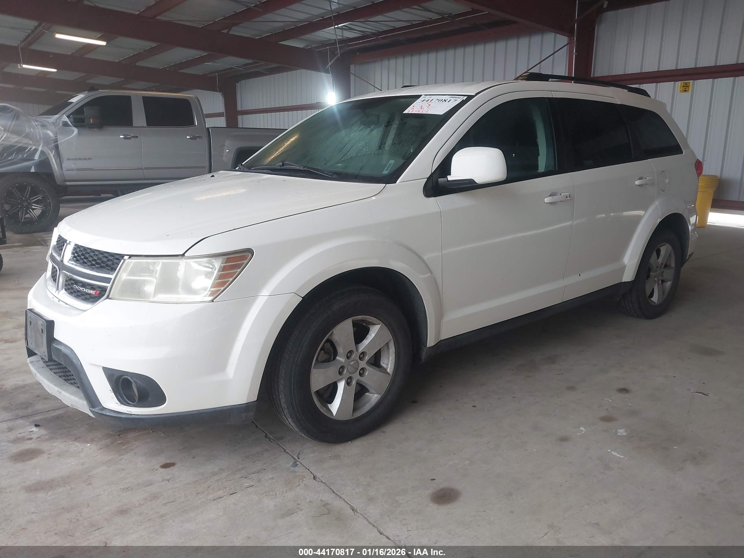 DODGE JOURNEY image 2