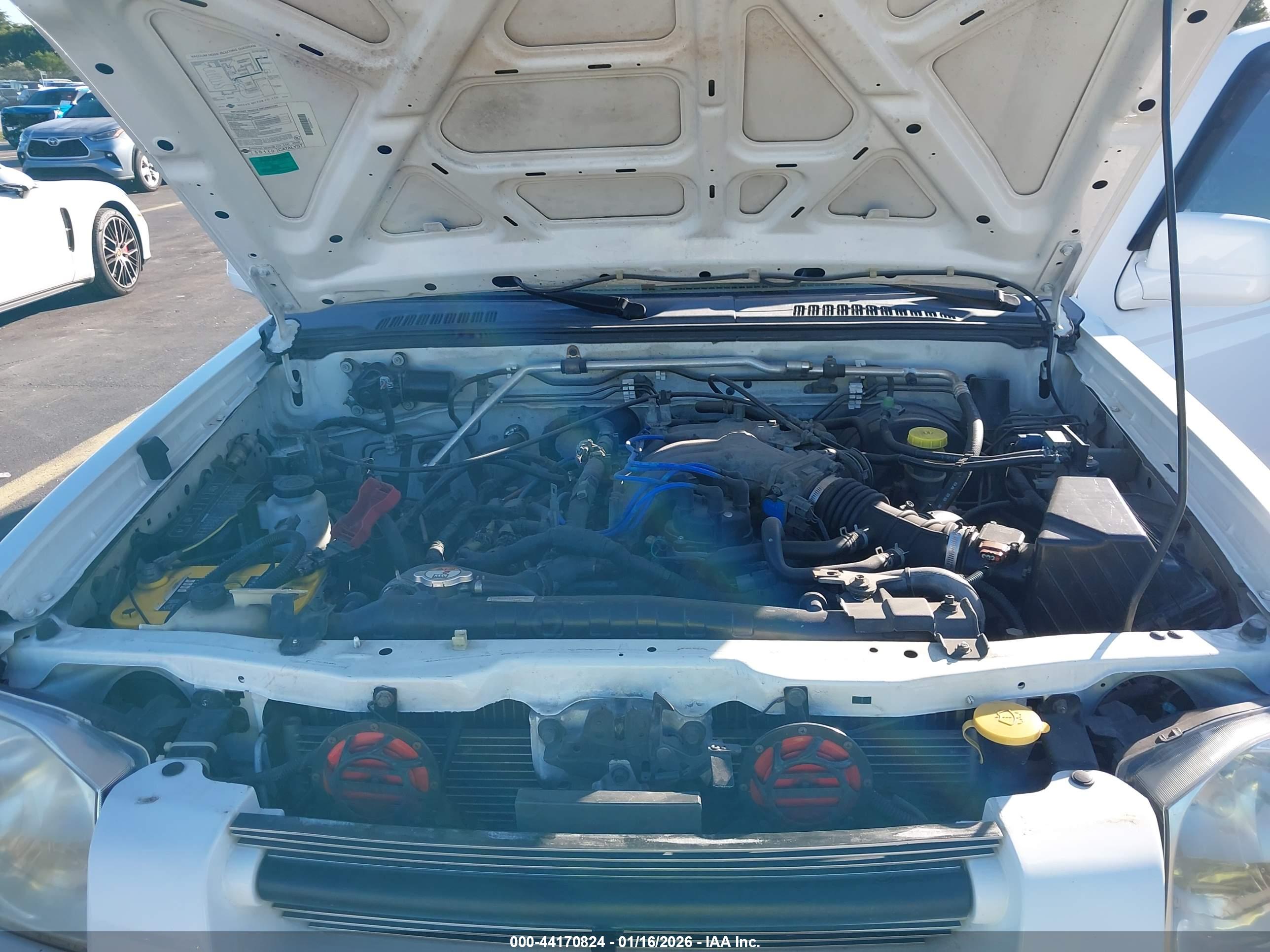 NISSAN FRONTIER image 10