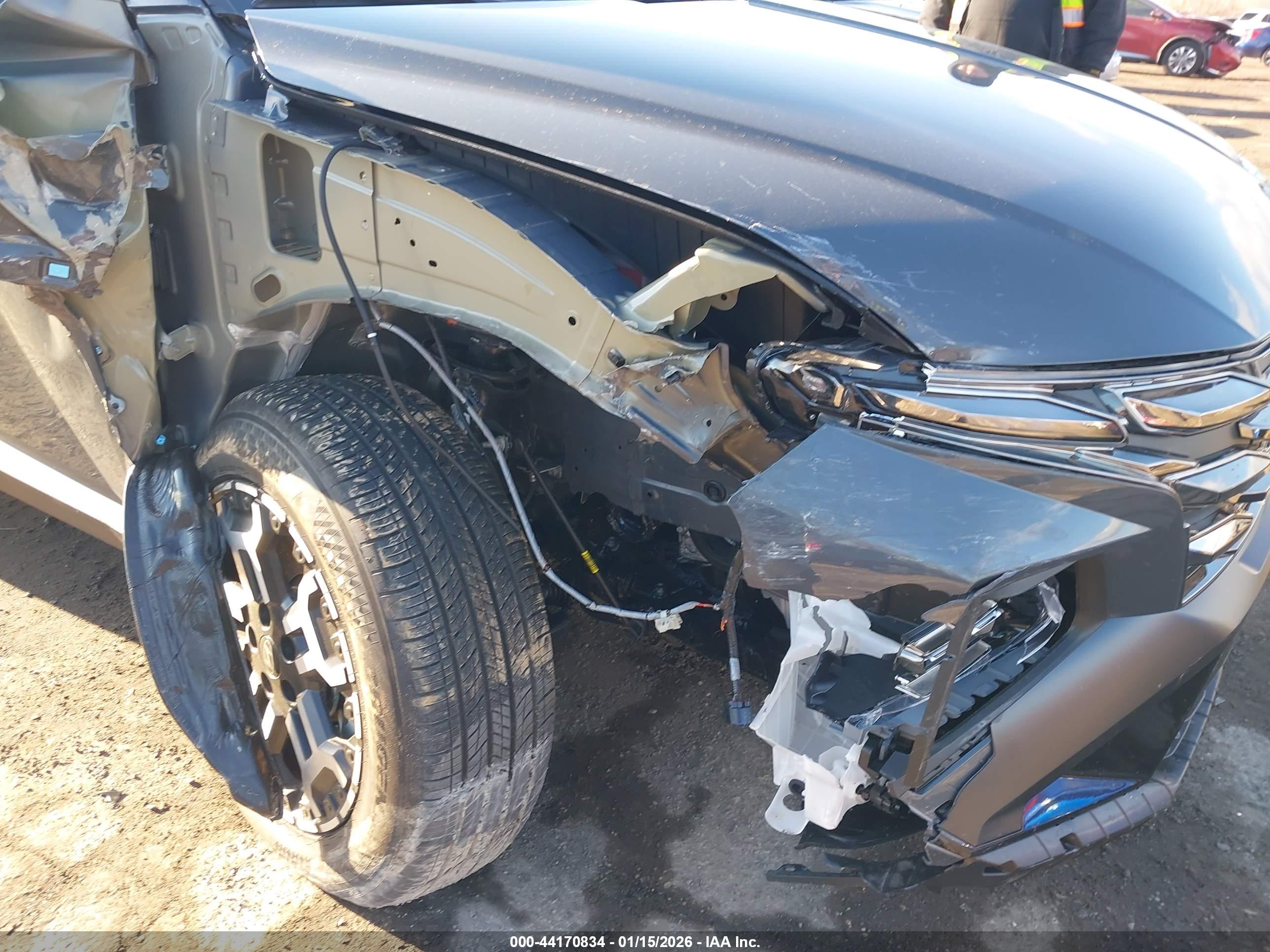 HYUNDAI TUCSON image 6