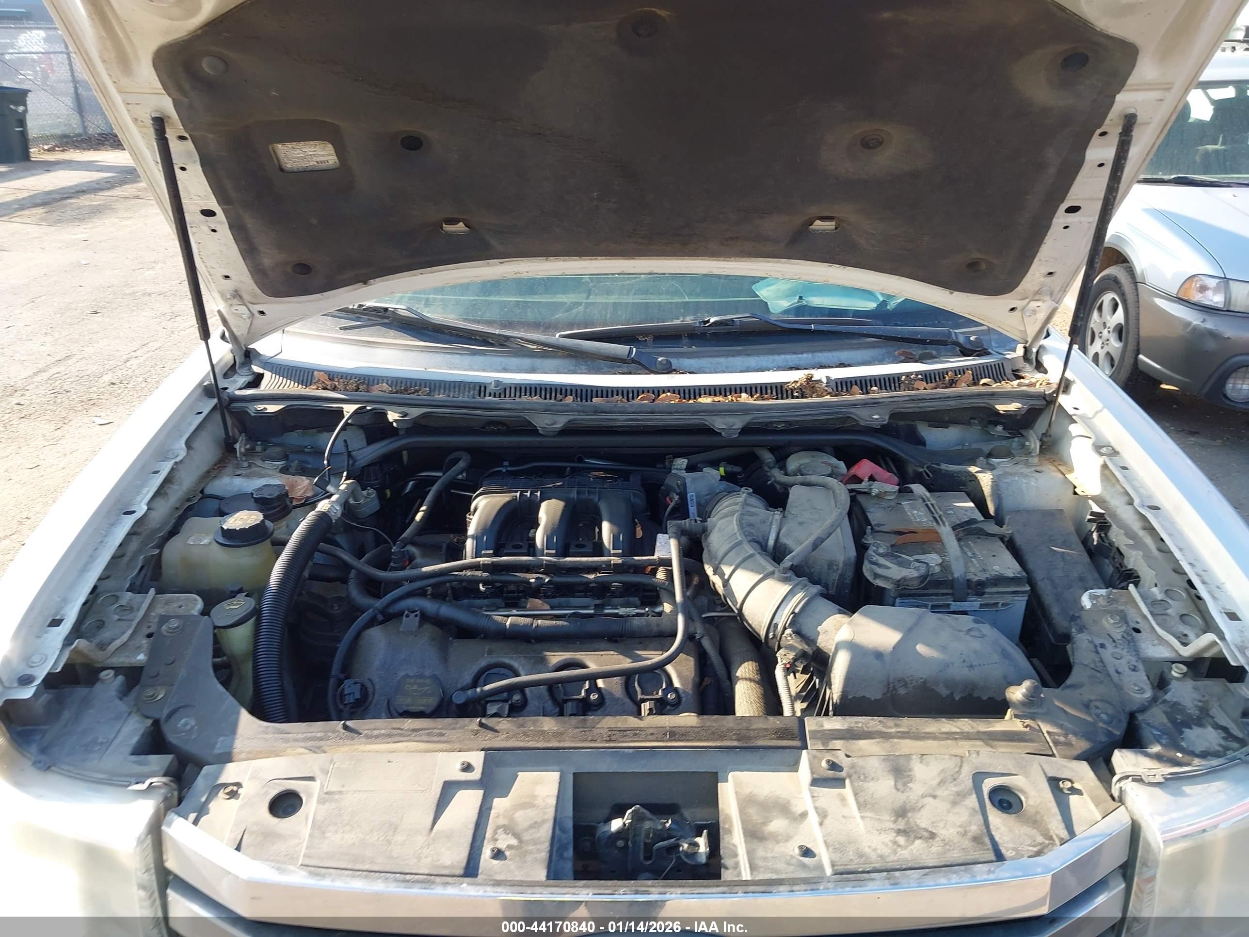 FORD FLEX image 10
