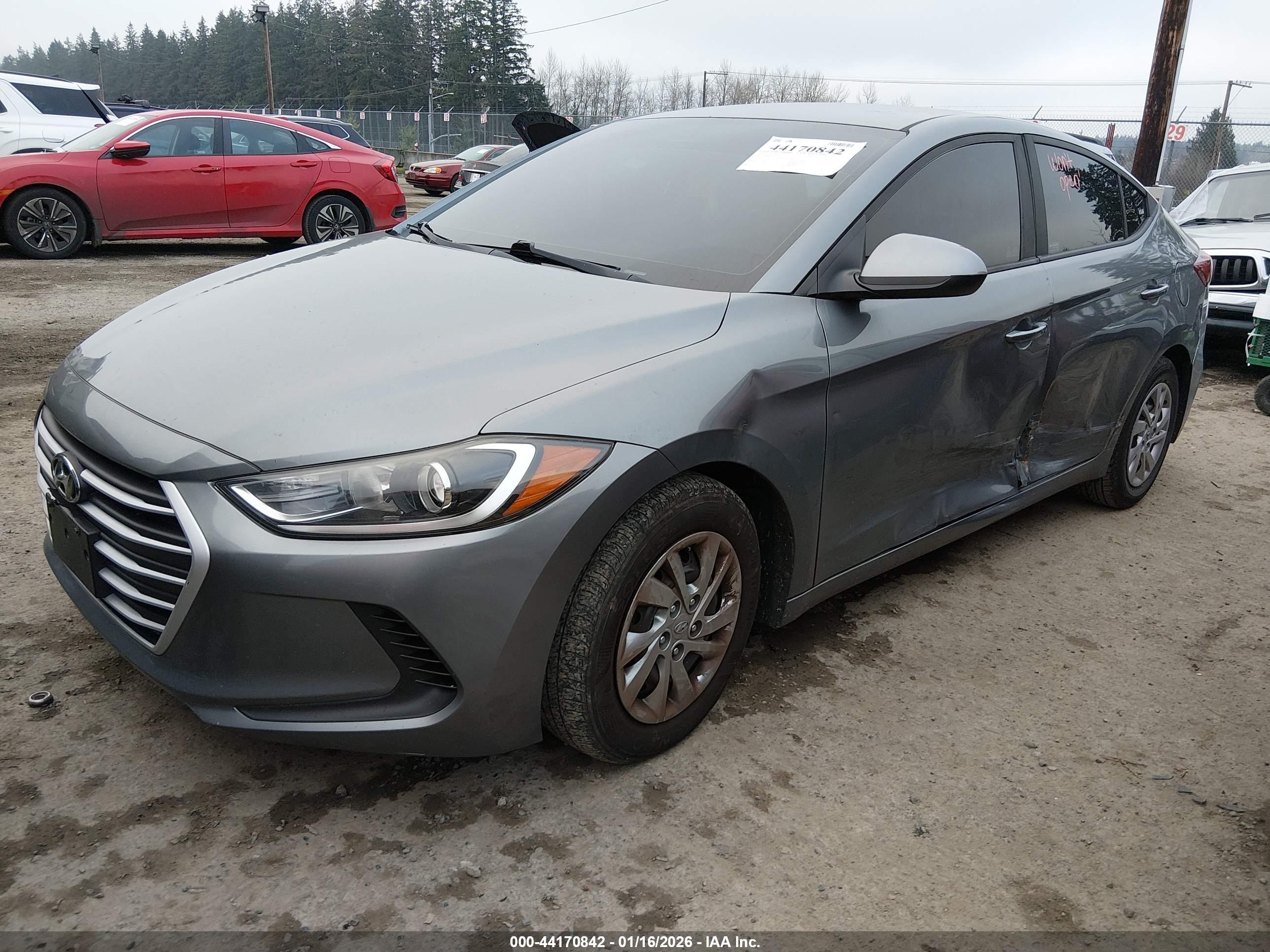 HYUNDAI ELANTRA image 2