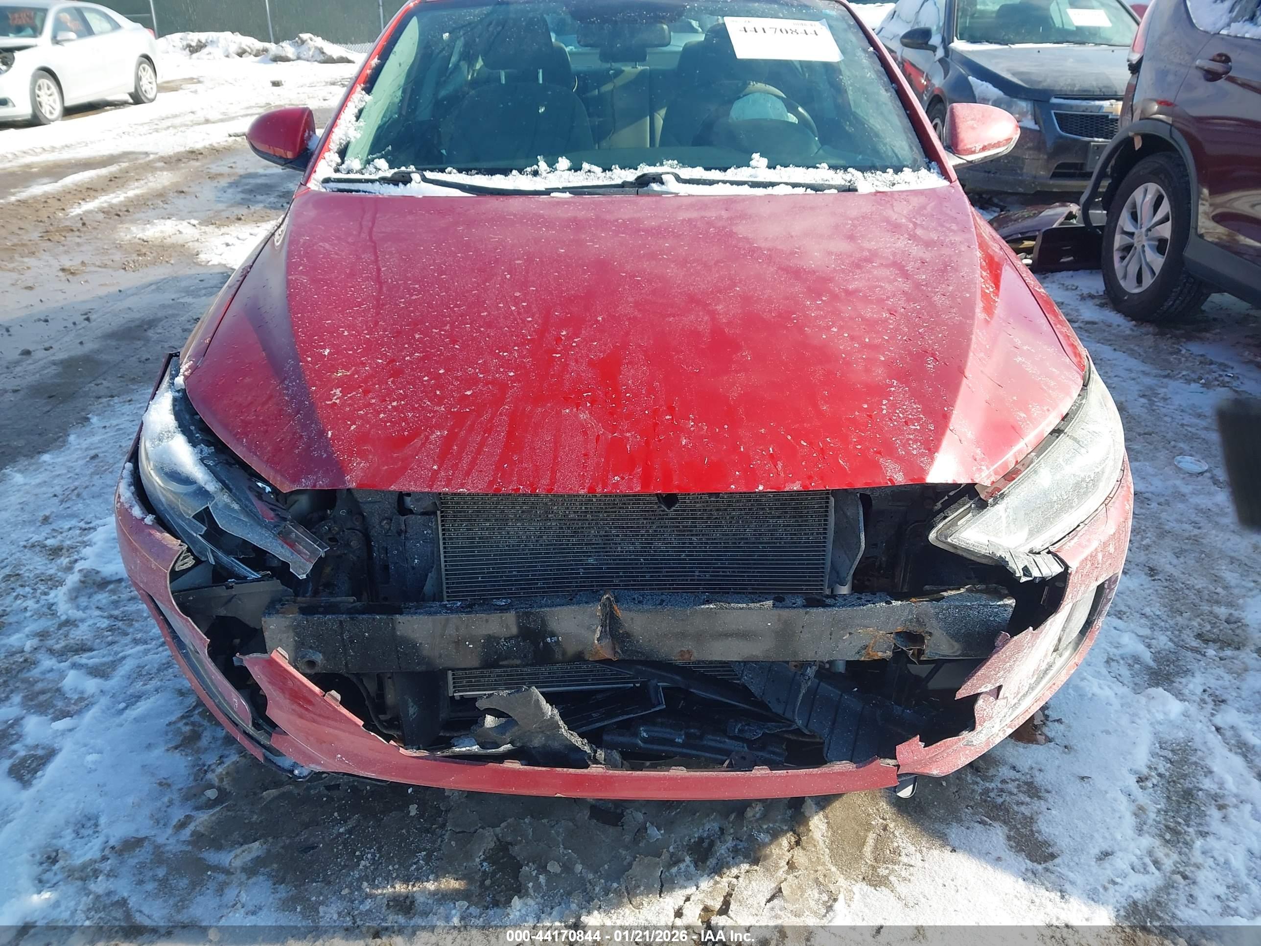 HYUNDAI ELANTRA image 6