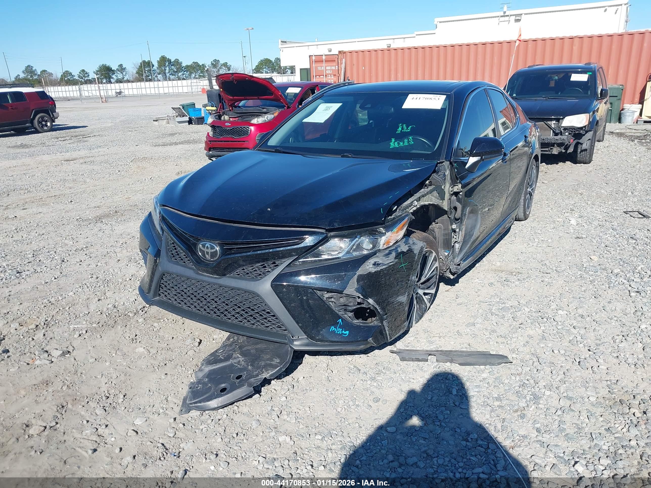 TOYOTA CAMRY image 6