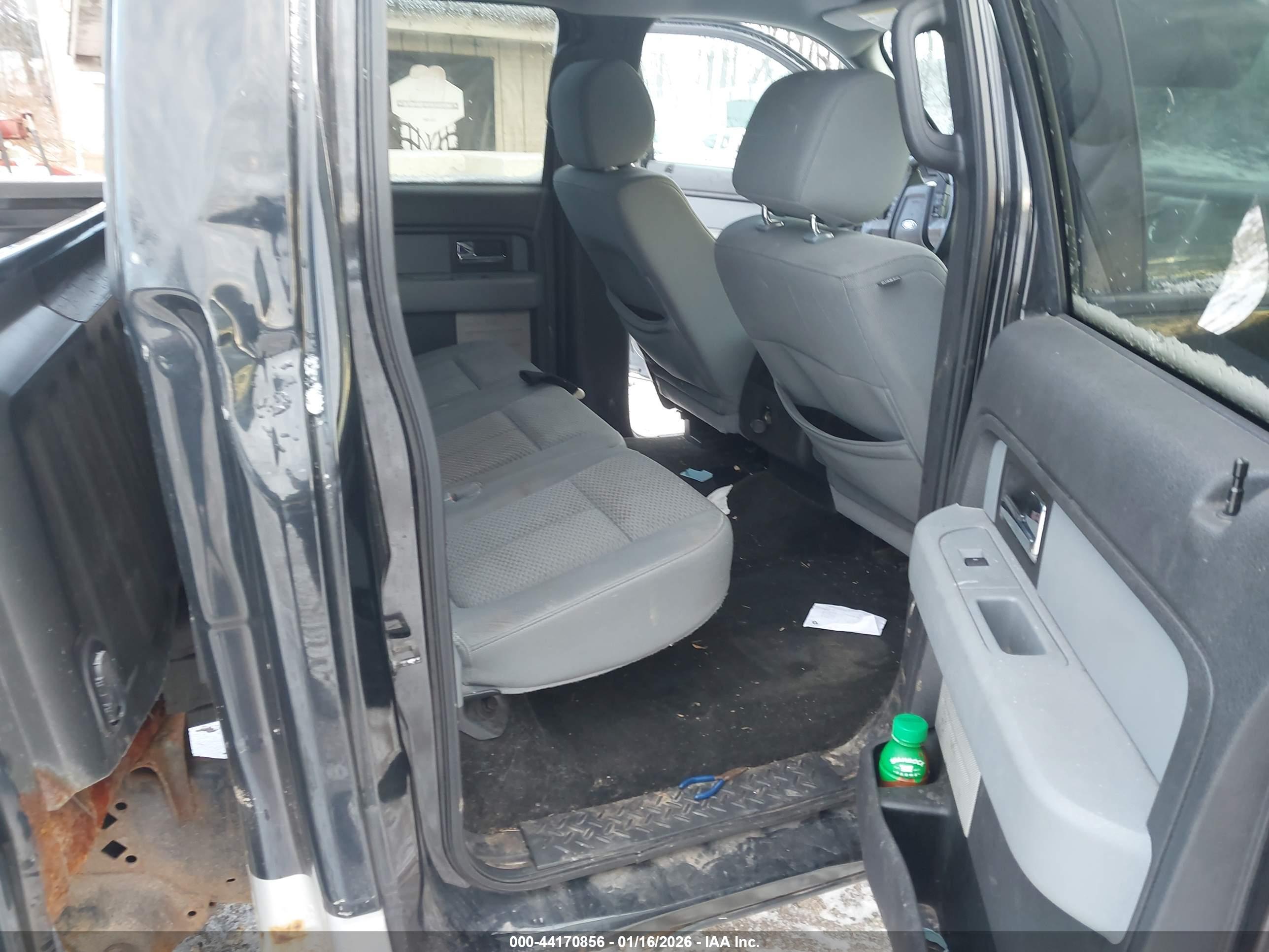 FORD F-150 image 8