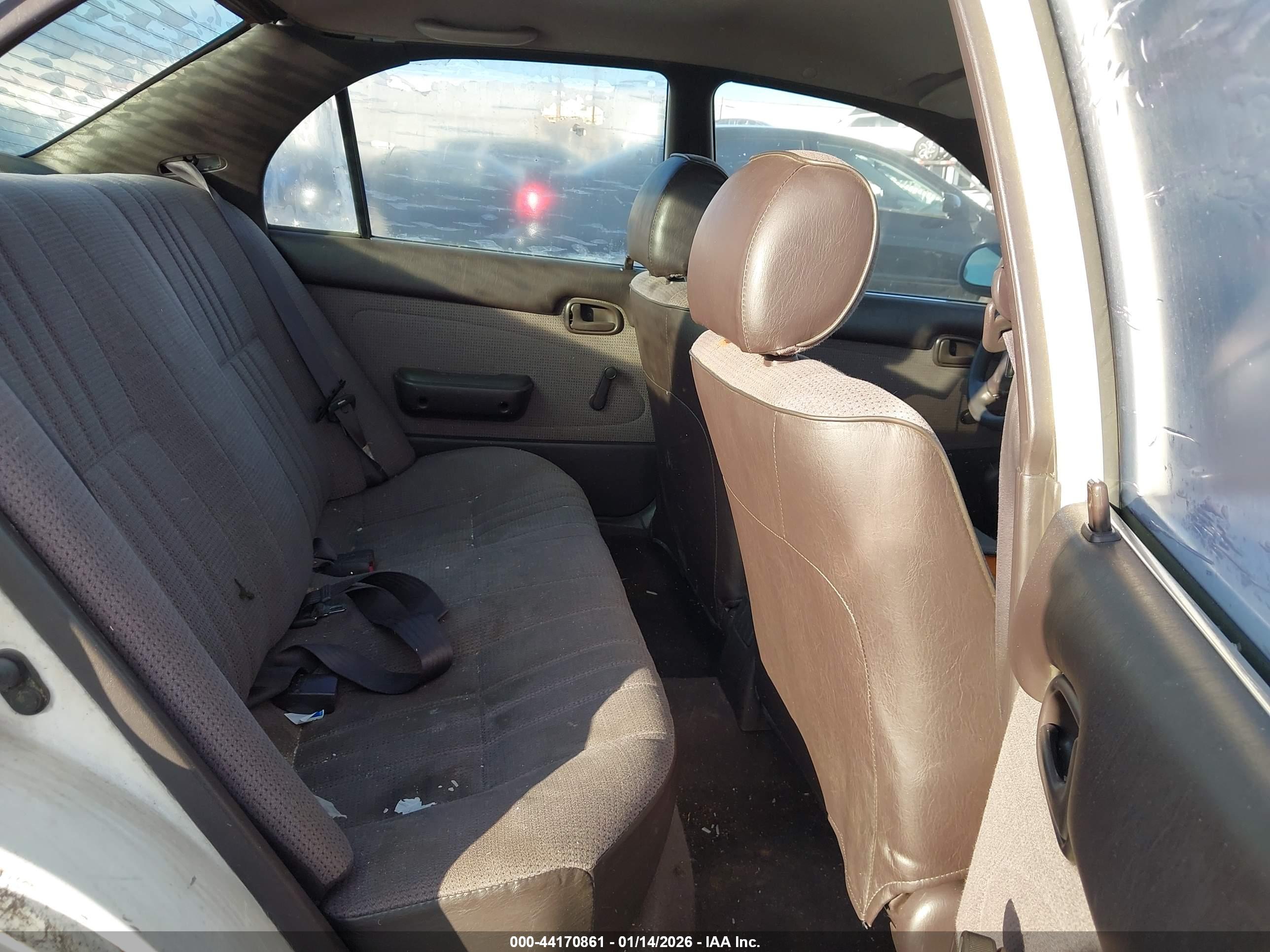 TOYOTA COROLLA image 8