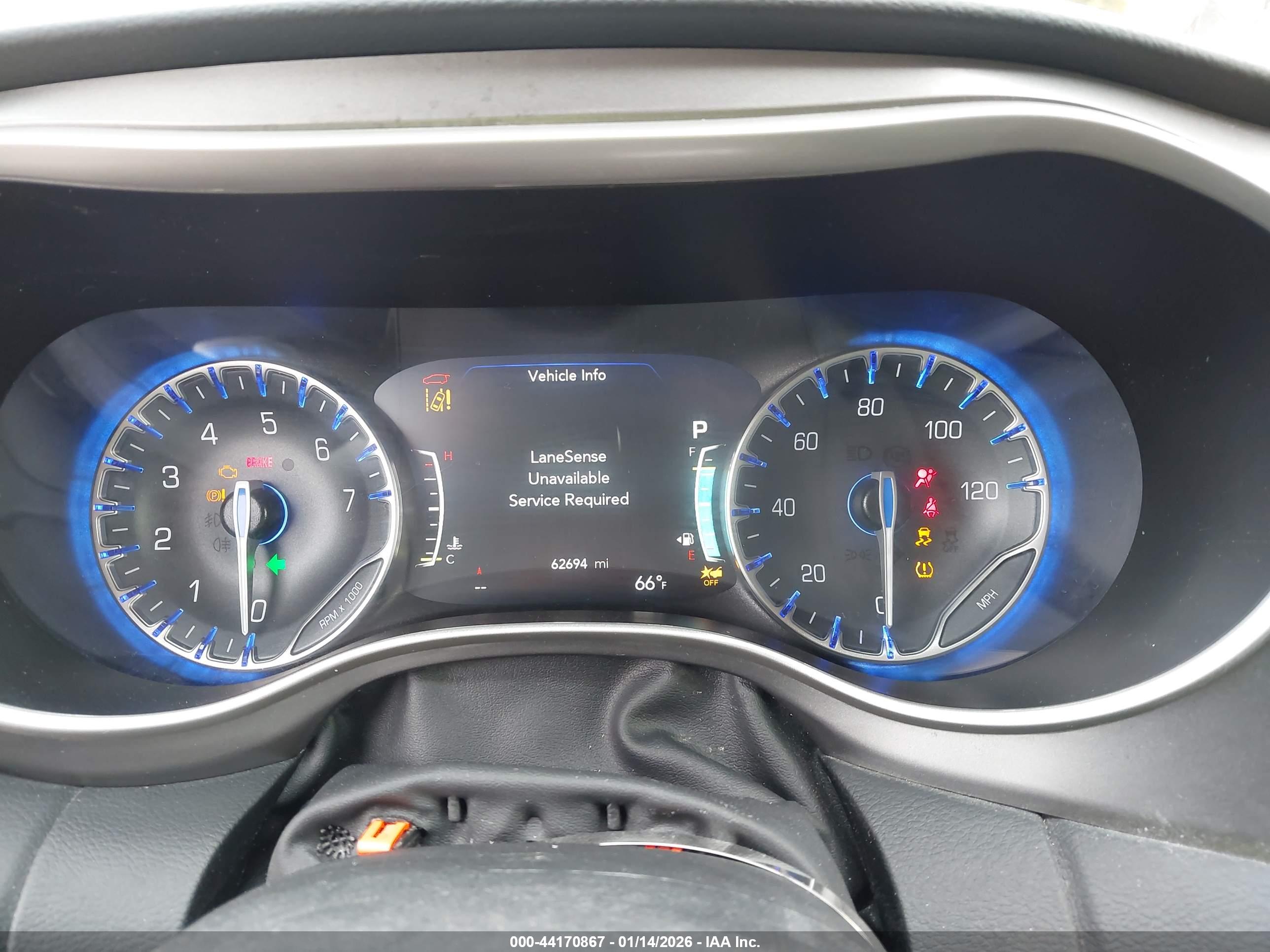CHRYSLER PACIFICA image 7