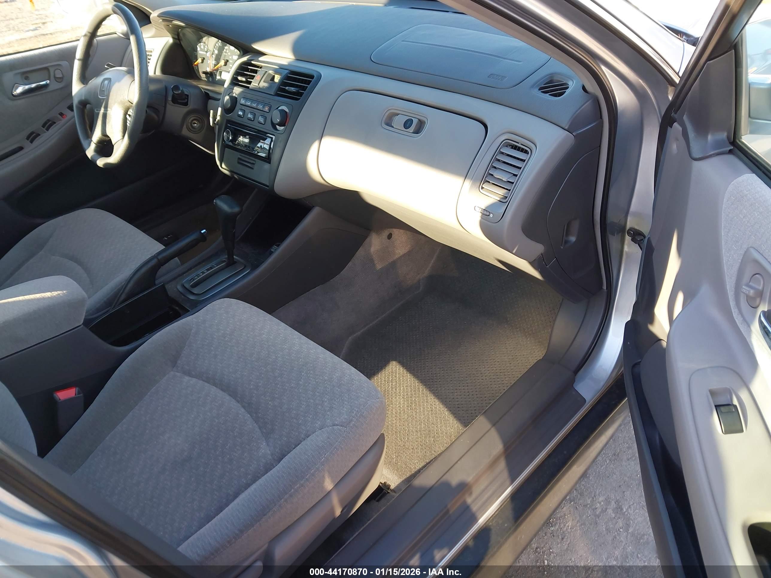 HONDA ACCORD image 5