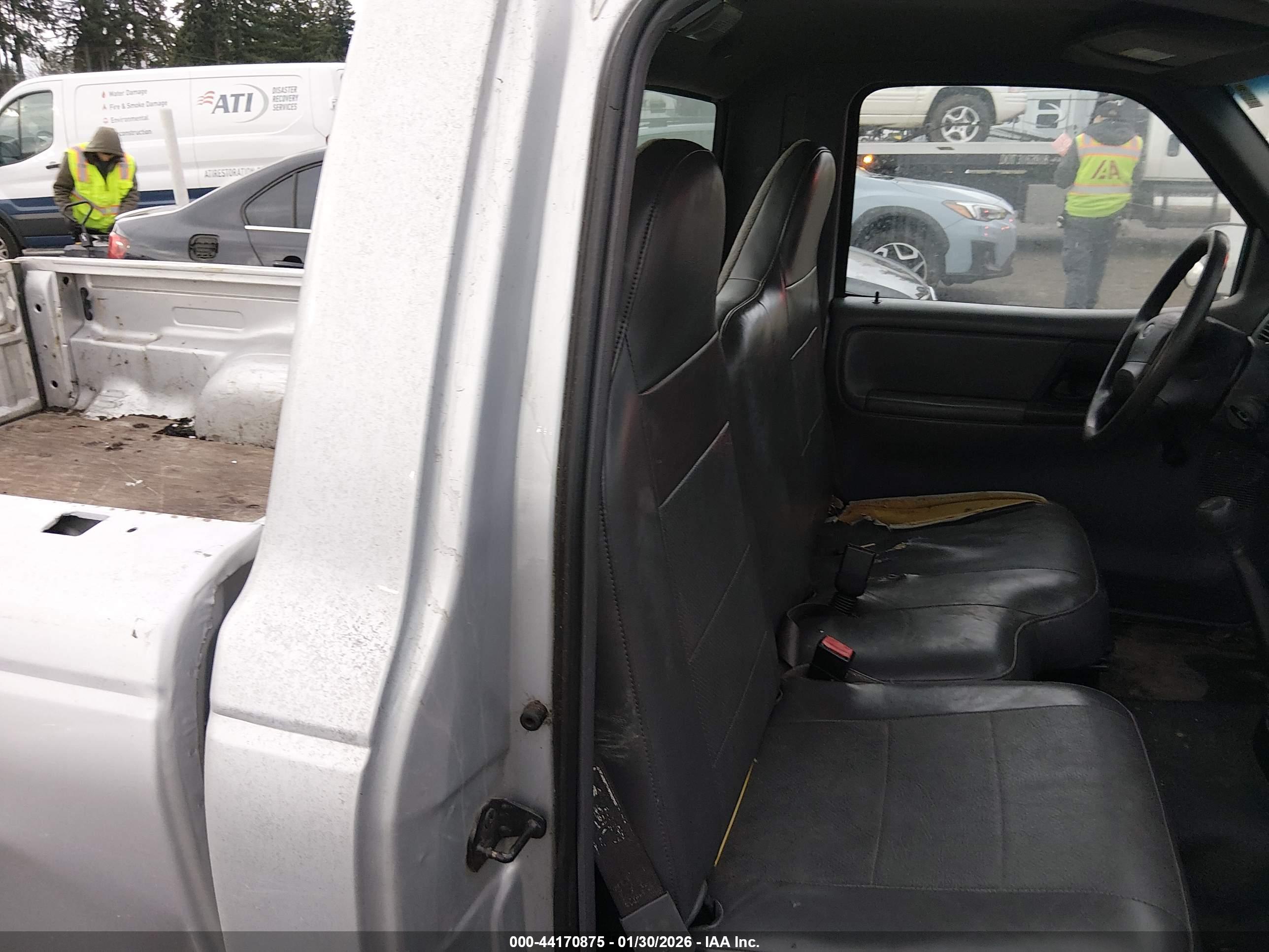 FORD RANGER image 8