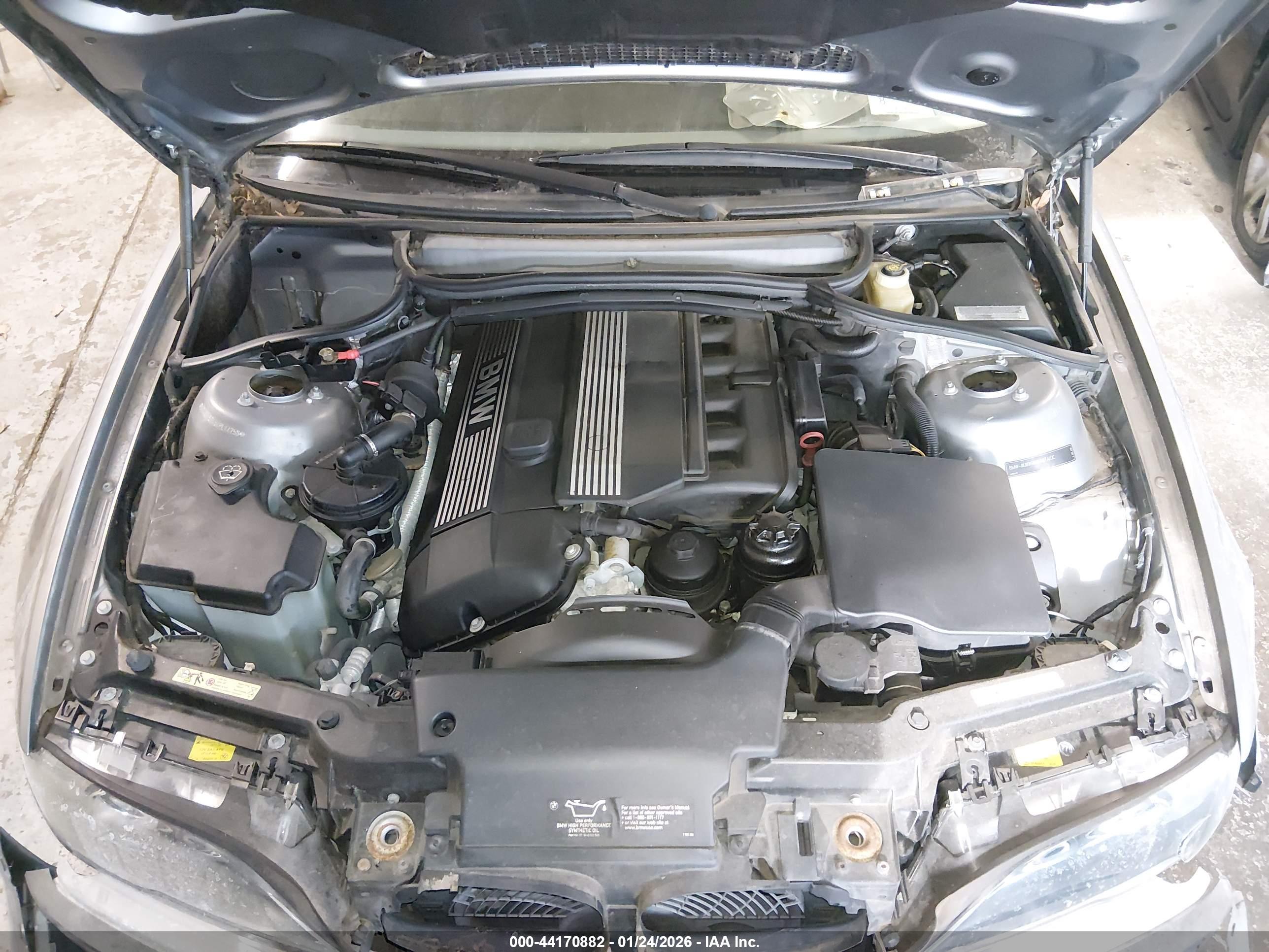 BMW 330CI image 10
