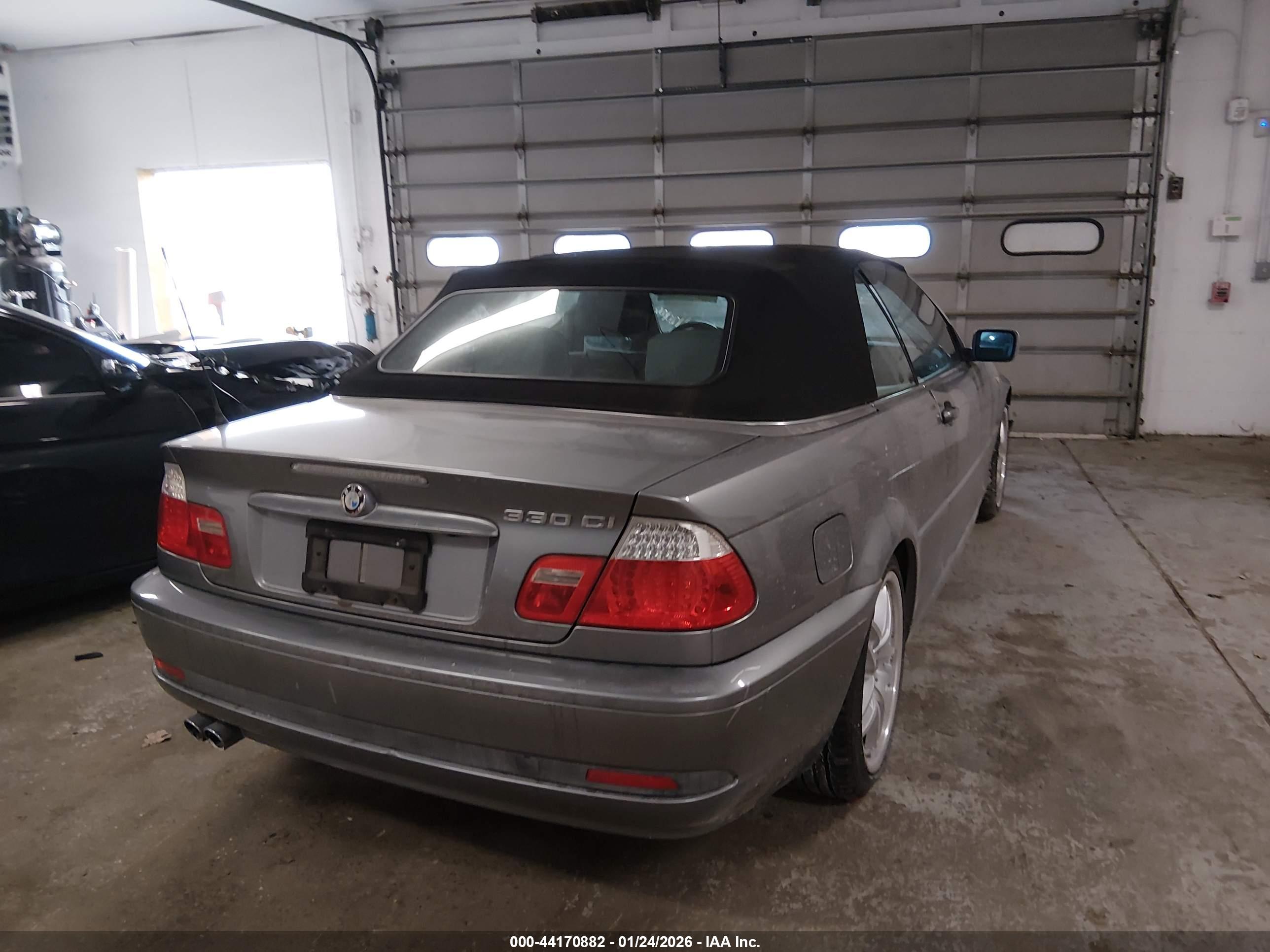 BMW 330CI image 4