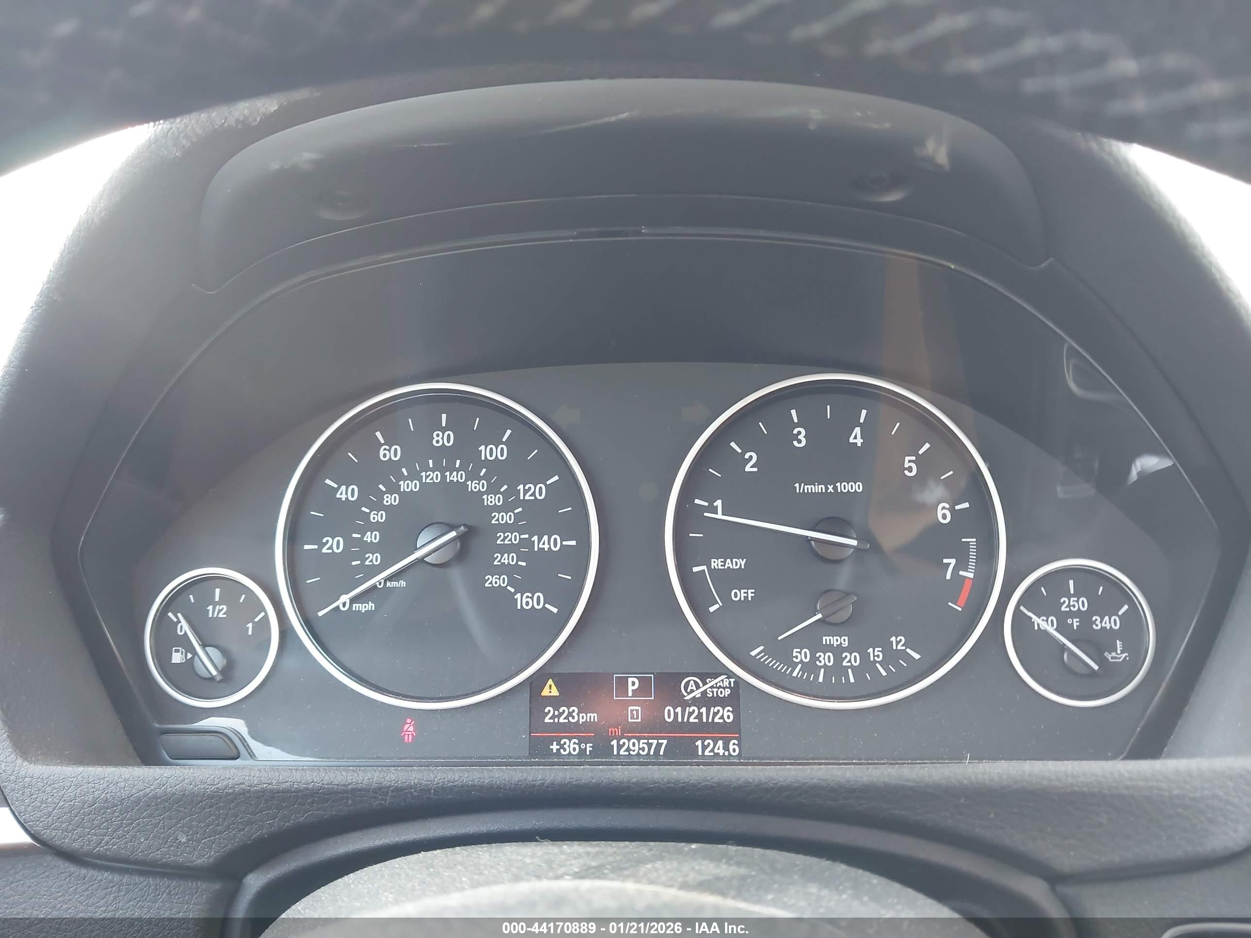 BMW 320I image 7