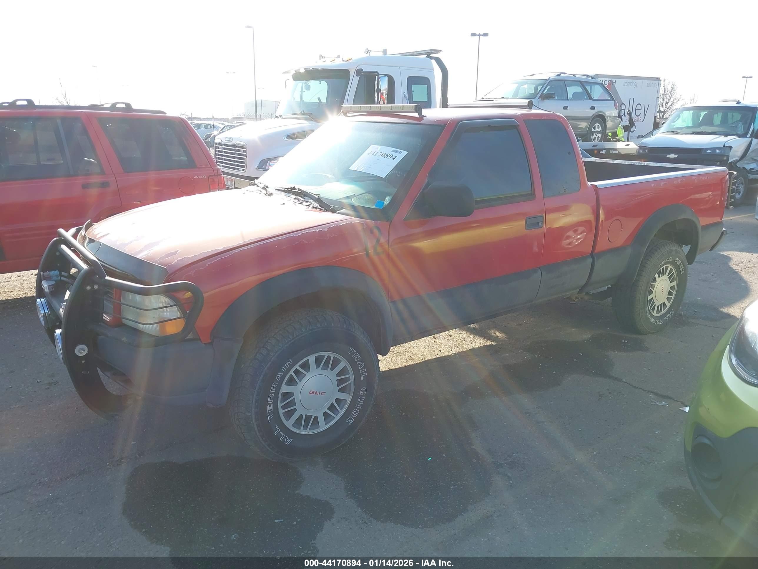GMC SONOMA image 2