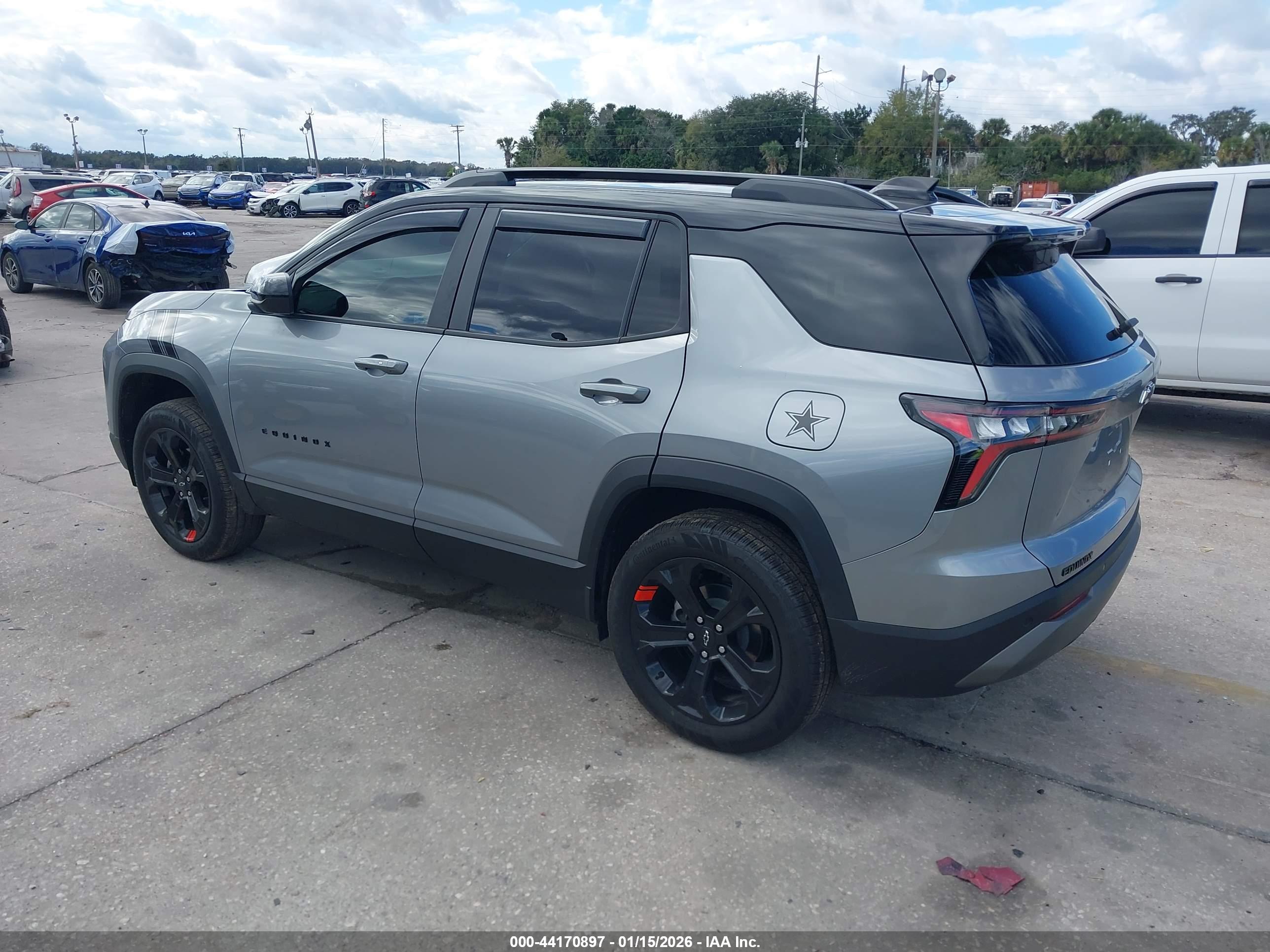 CHEVROLET EQUINOX image 3