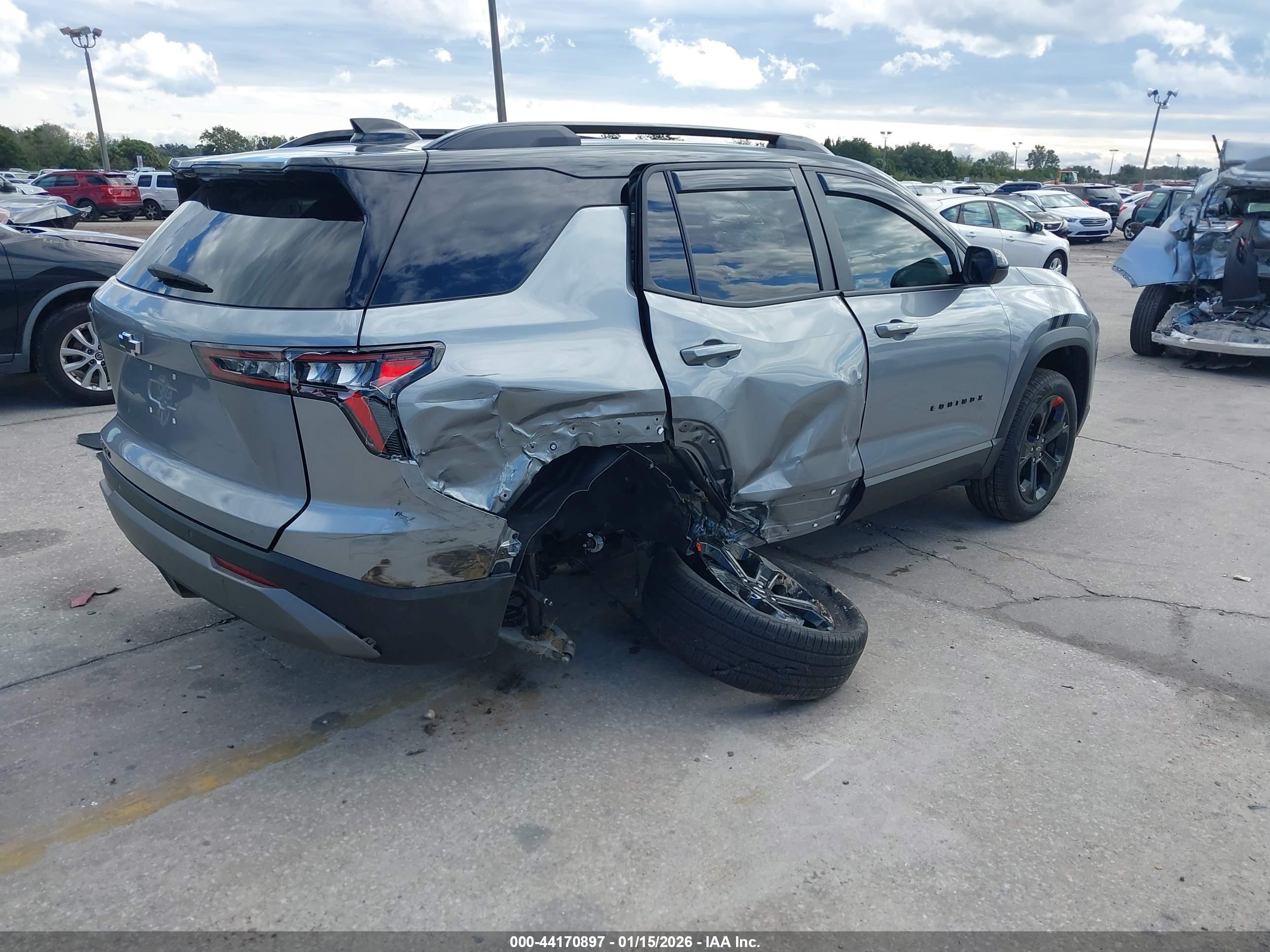 CHEVROLET EQUINOX image 4