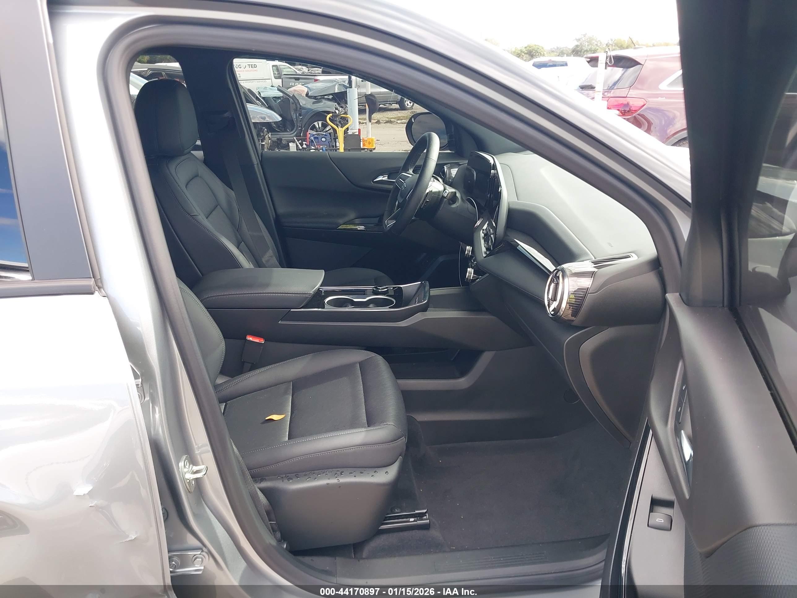 CHEVROLET EQUINOX image 5