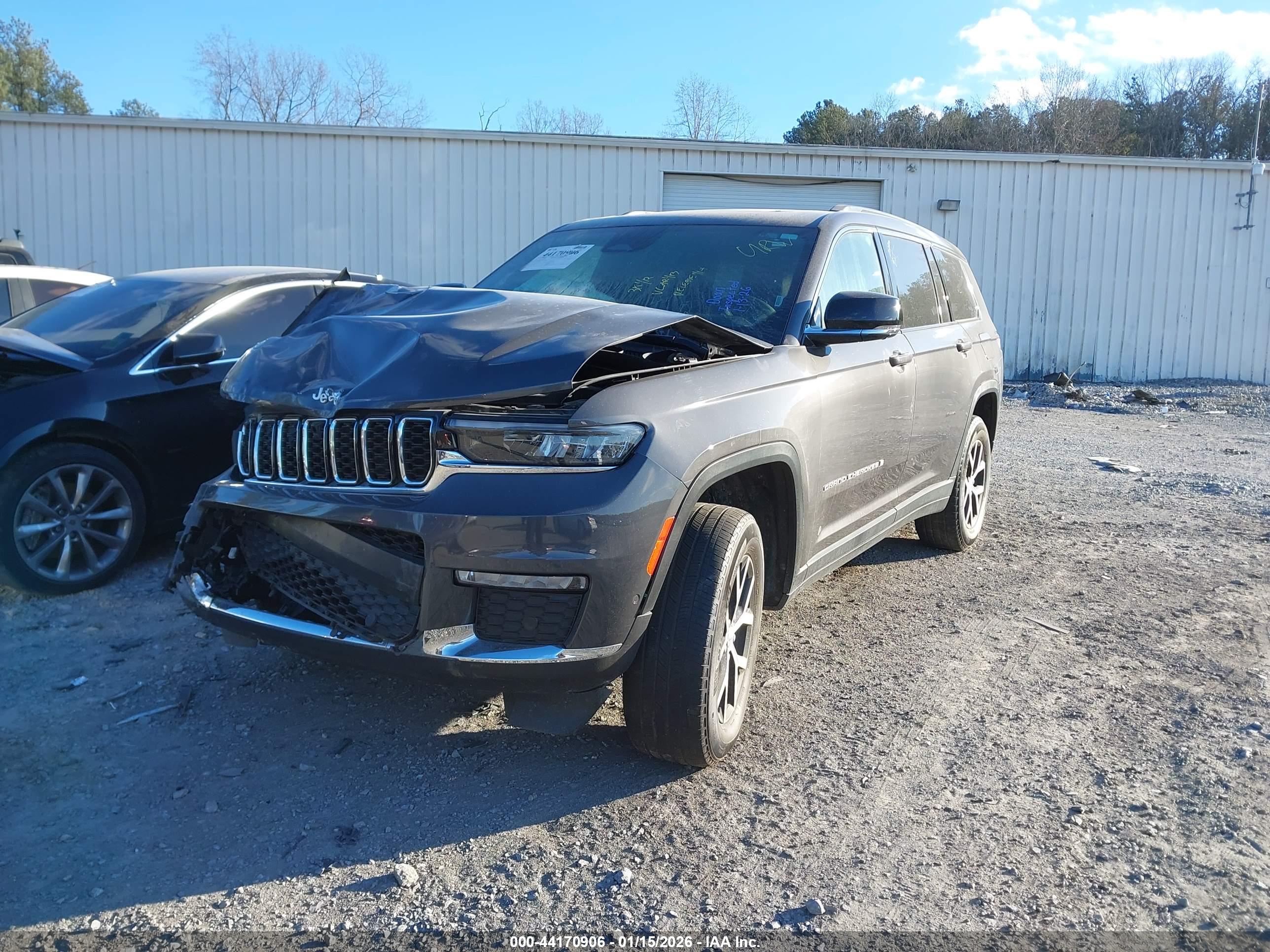JEEP GRAND image 2