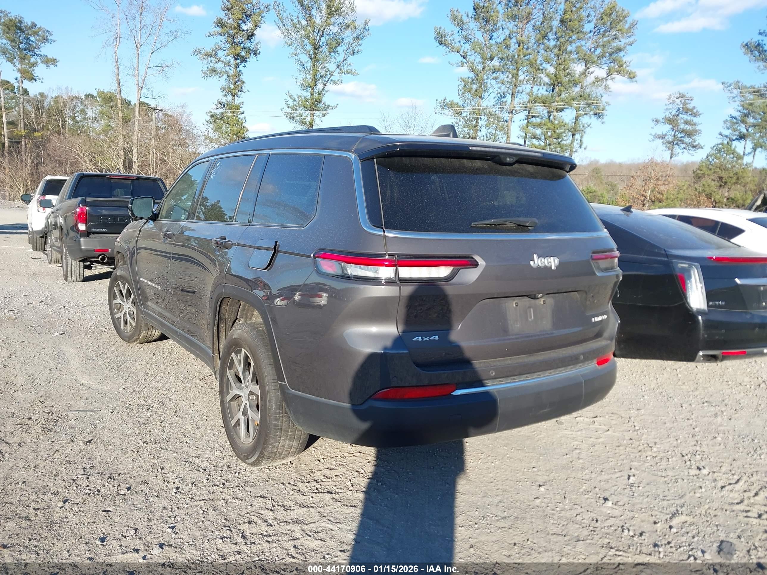 JEEP GRAND image 3