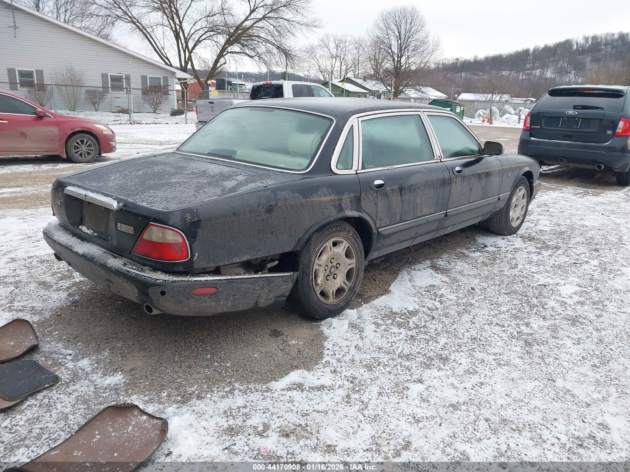 JAGUAR XJ image 4