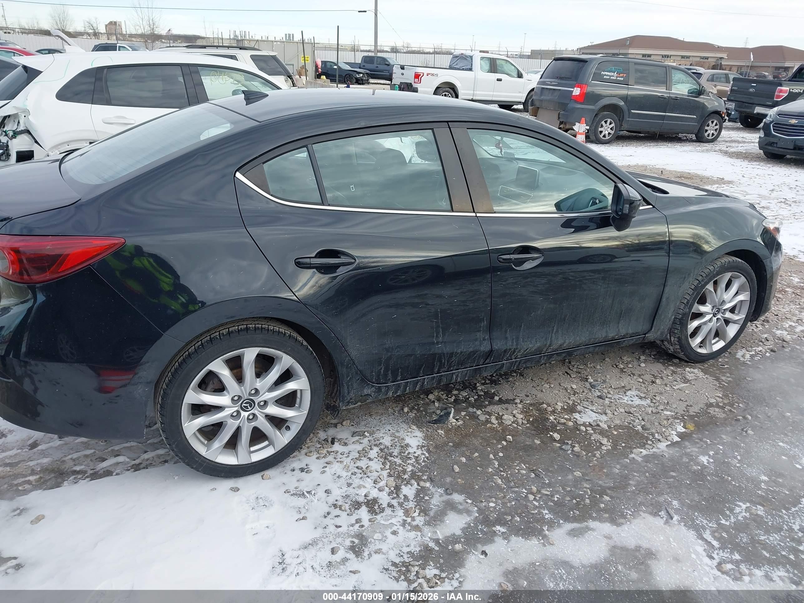 MAZDA MAZDA3 image 6