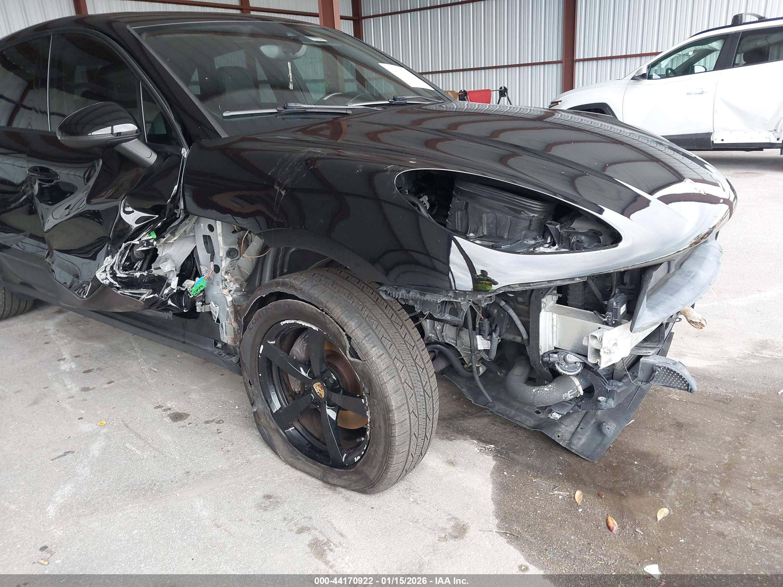PORSCHE MACAN image 6