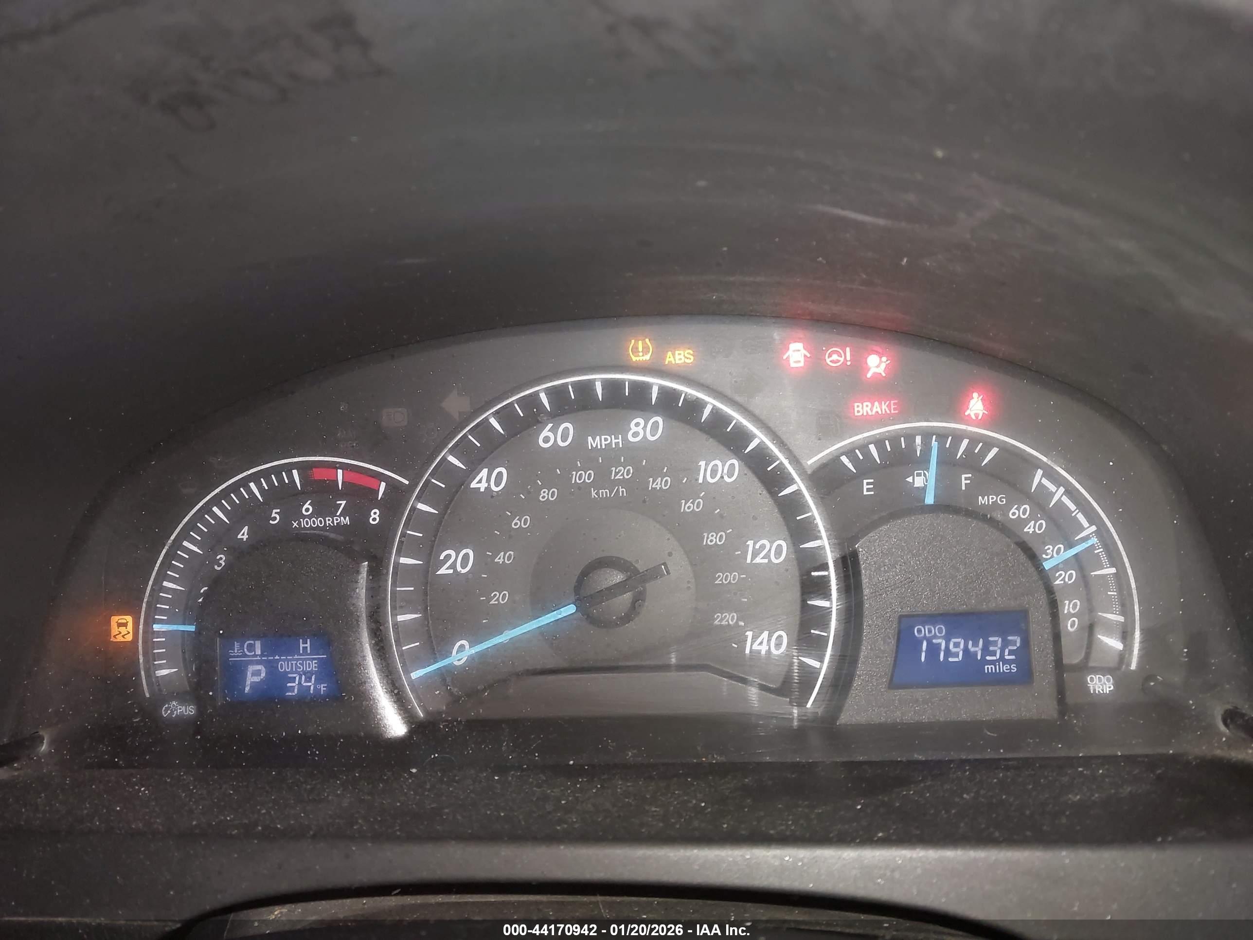 TOYOTA CAMRY image 7