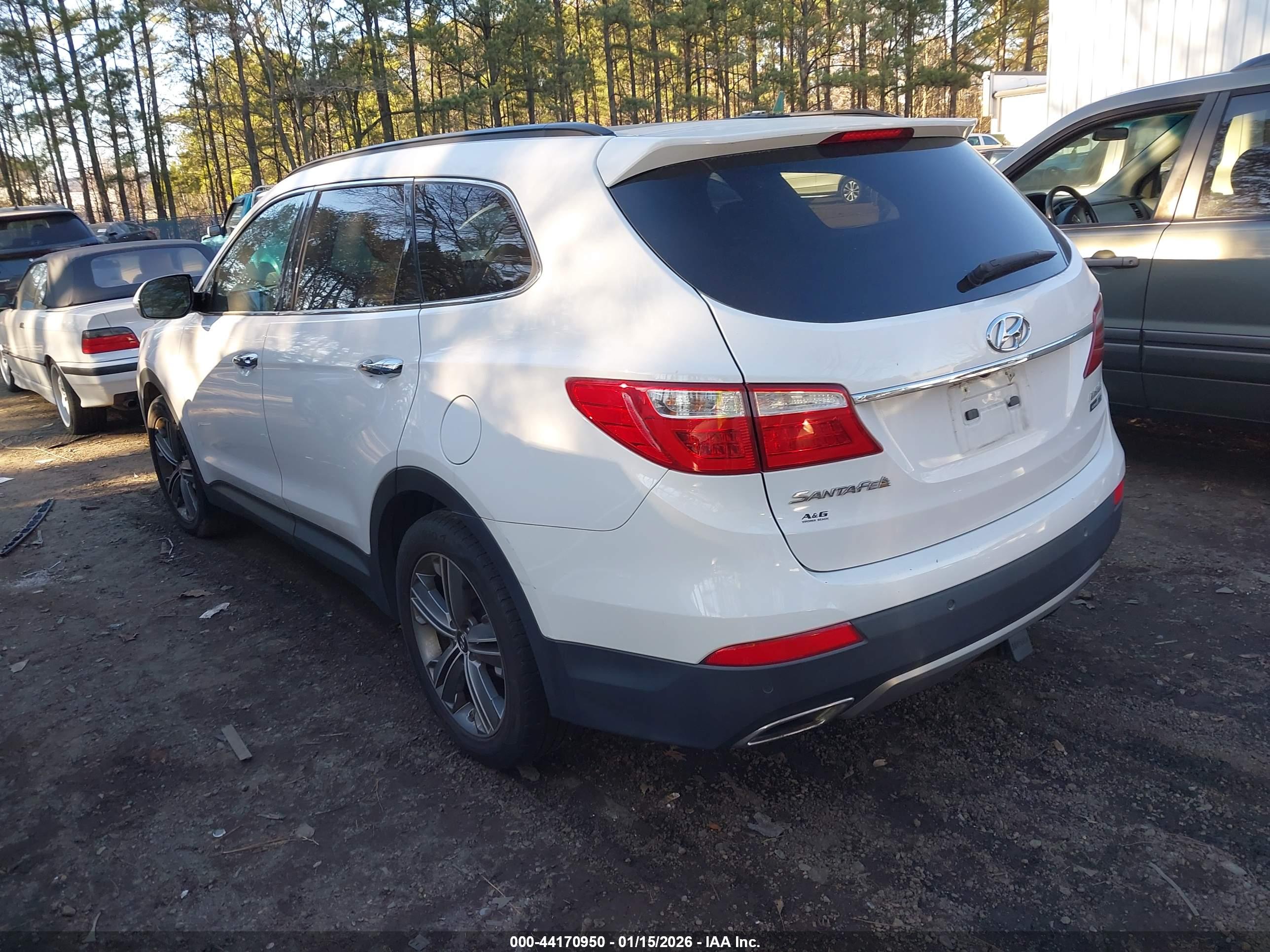 HYUNDAI SANTA image 3