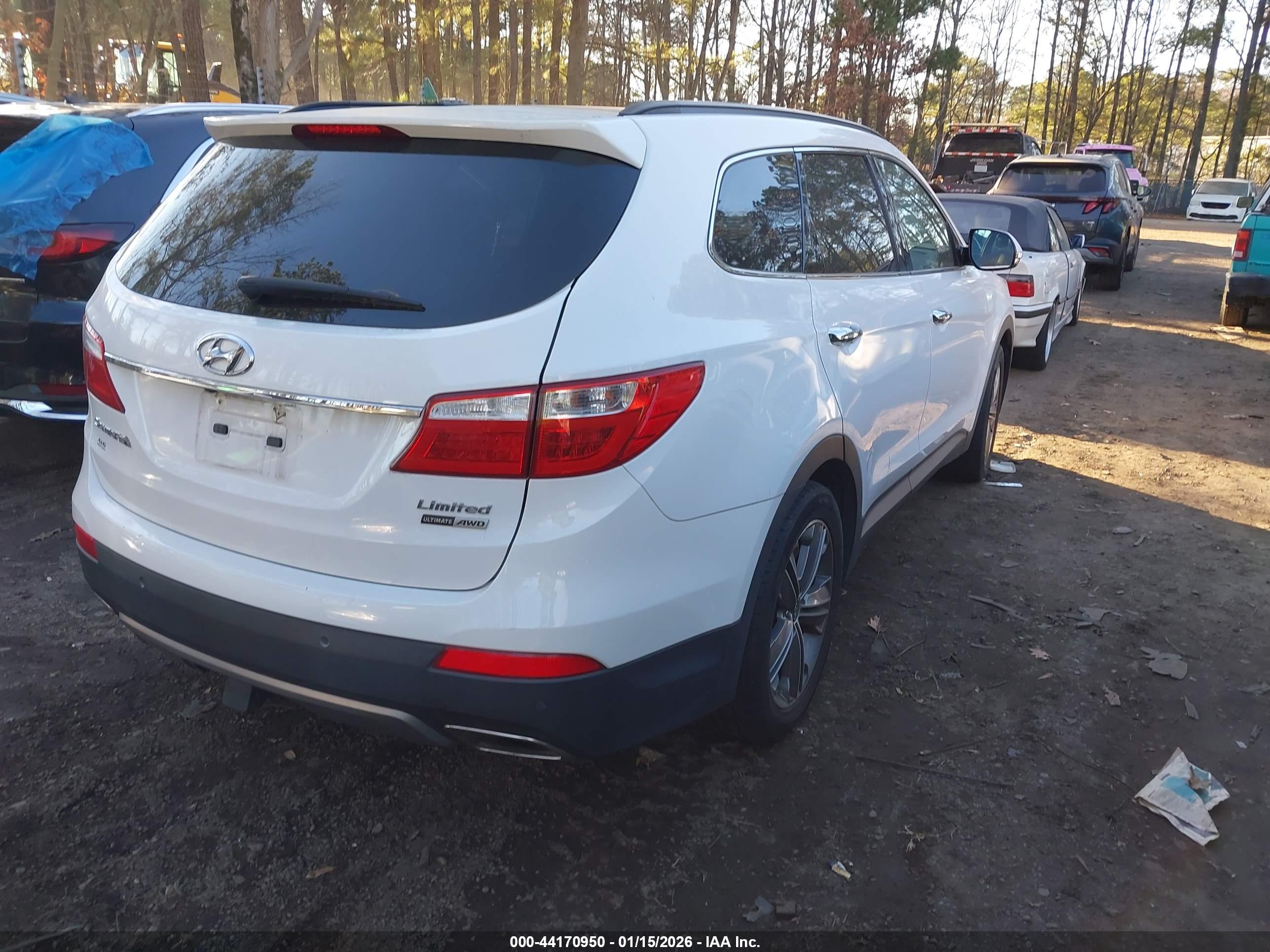 HYUNDAI SANTA image 4