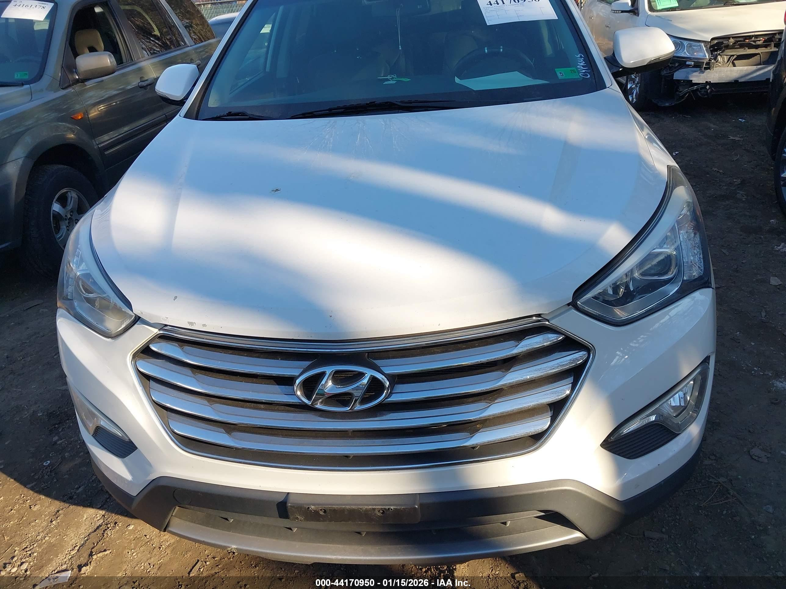 HYUNDAI SANTA image 6