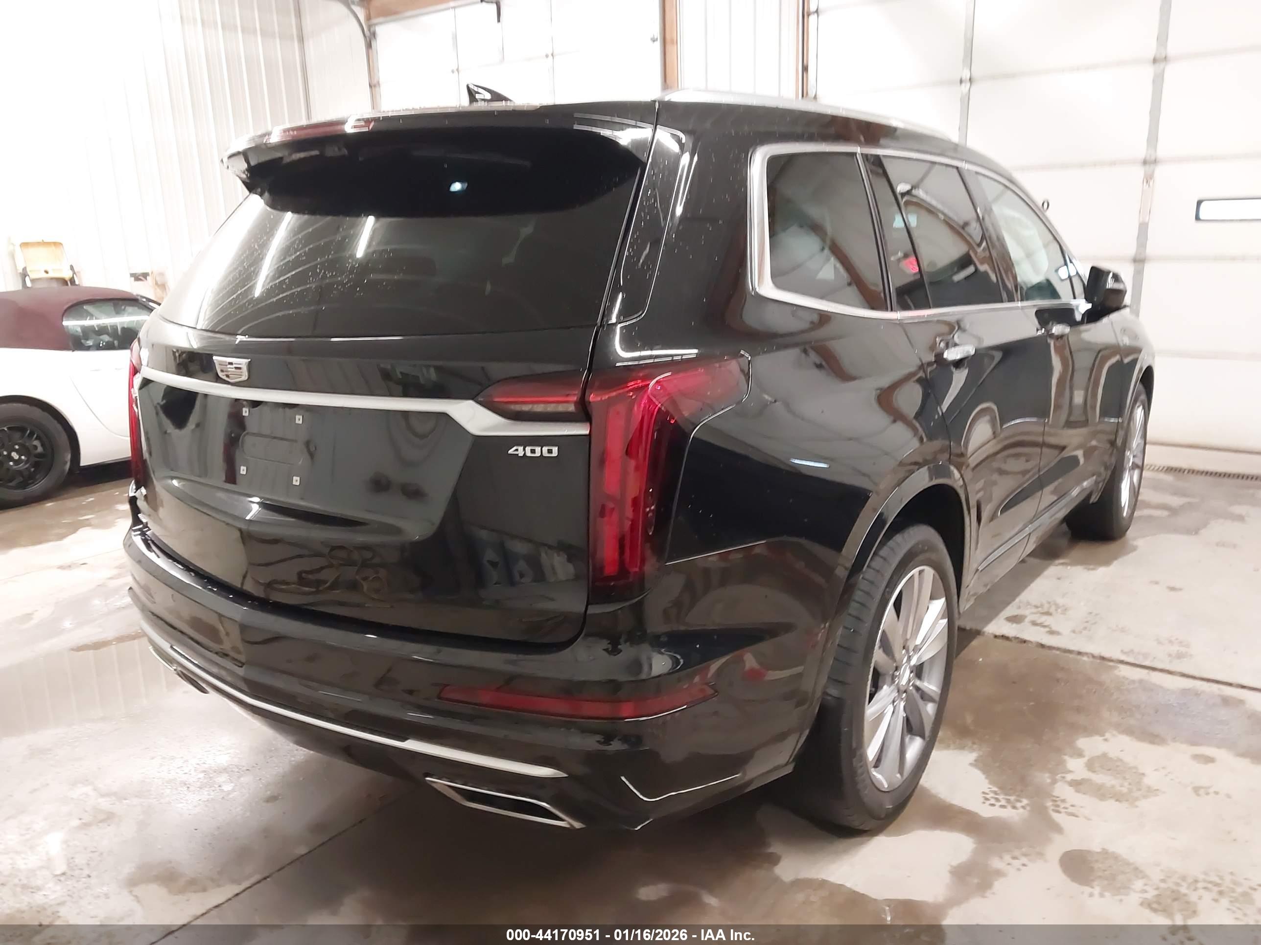 CADILLAC XT6 image 4