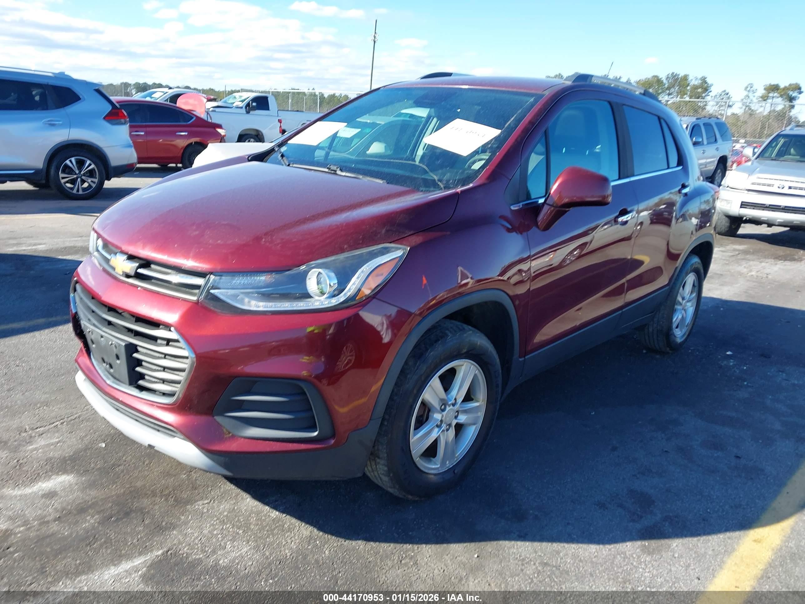 CHEVROLET TRAX image 2