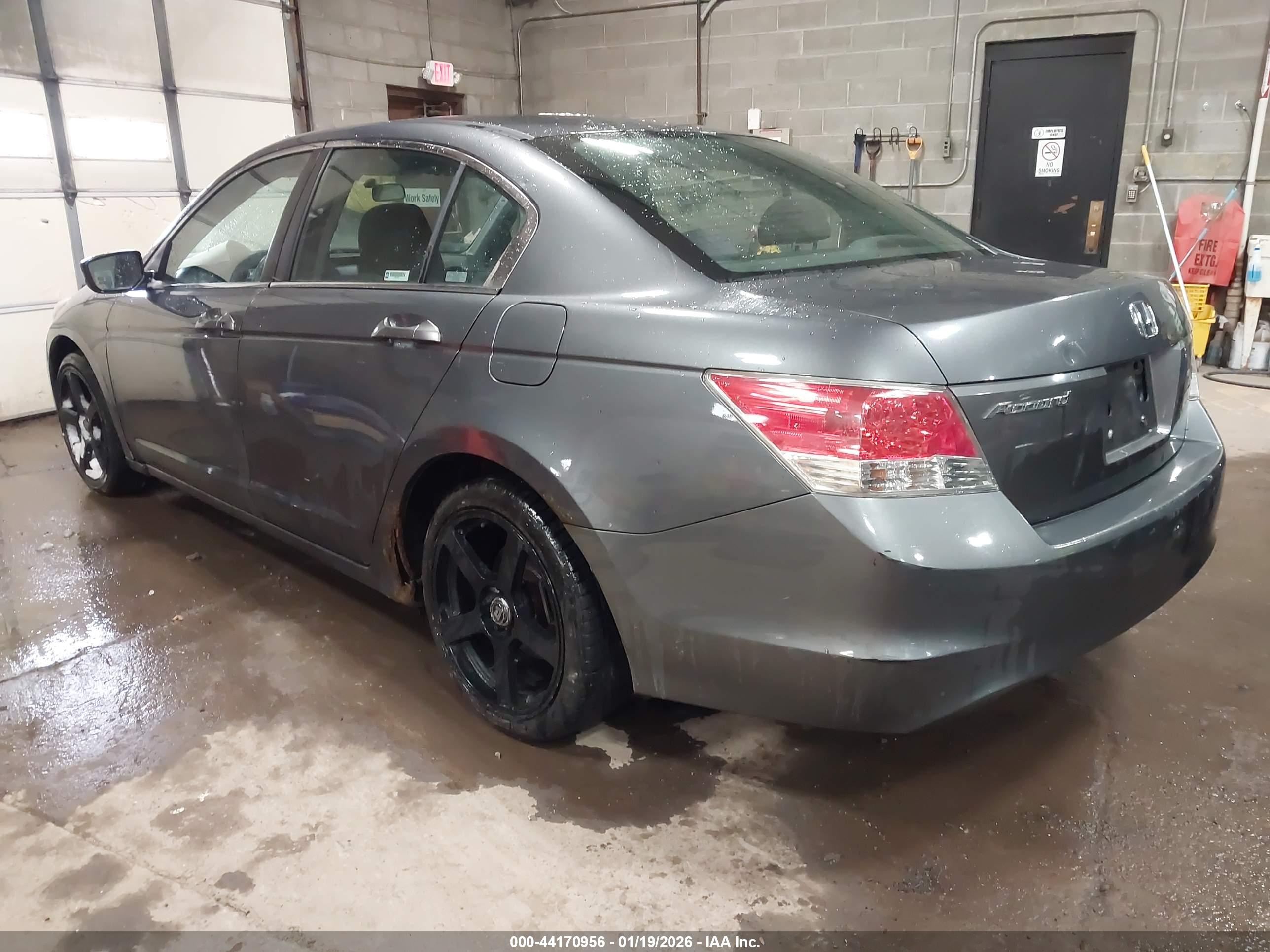 HONDA ACCORD image 3