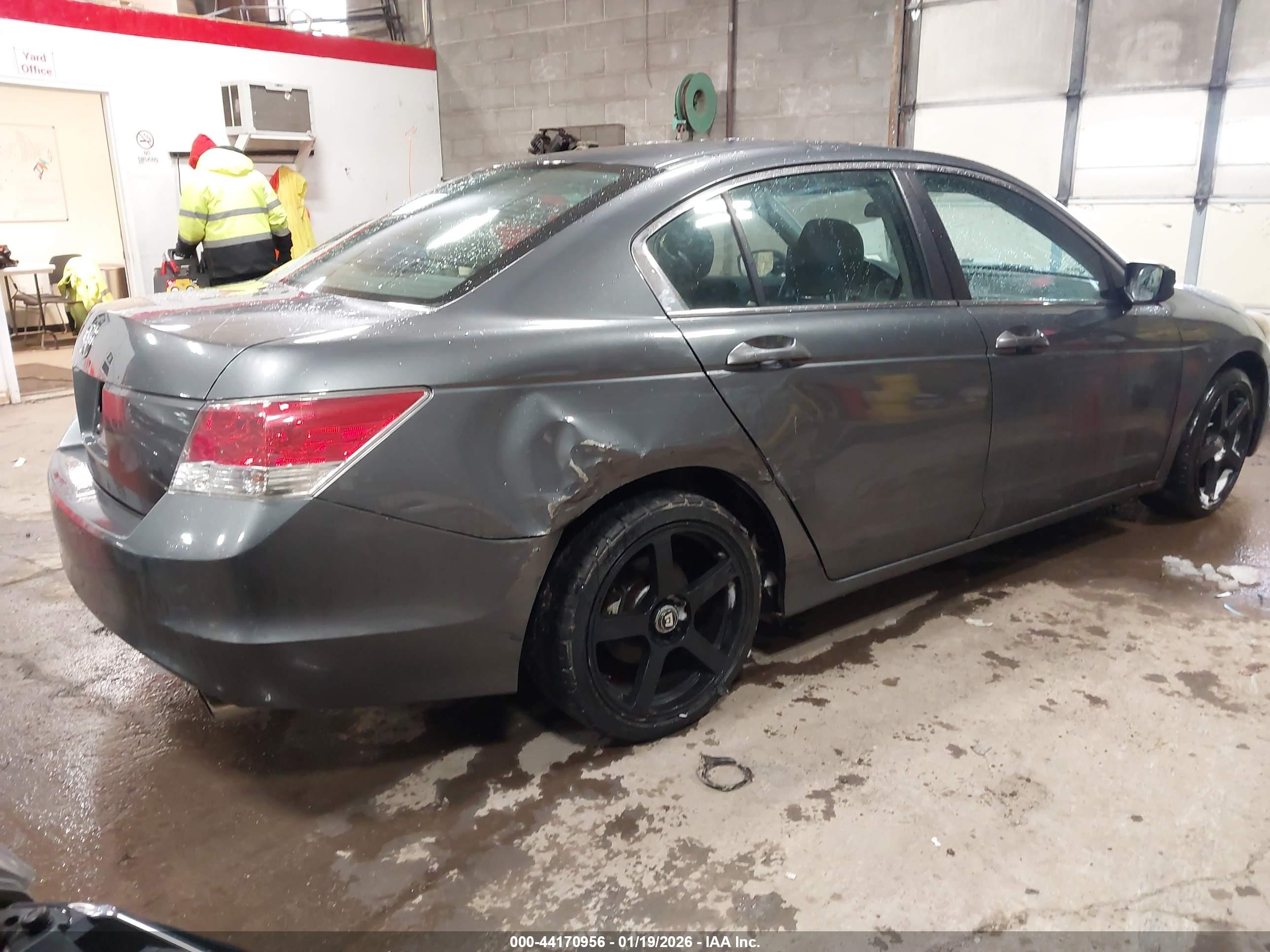 HONDA ACCORD image 4