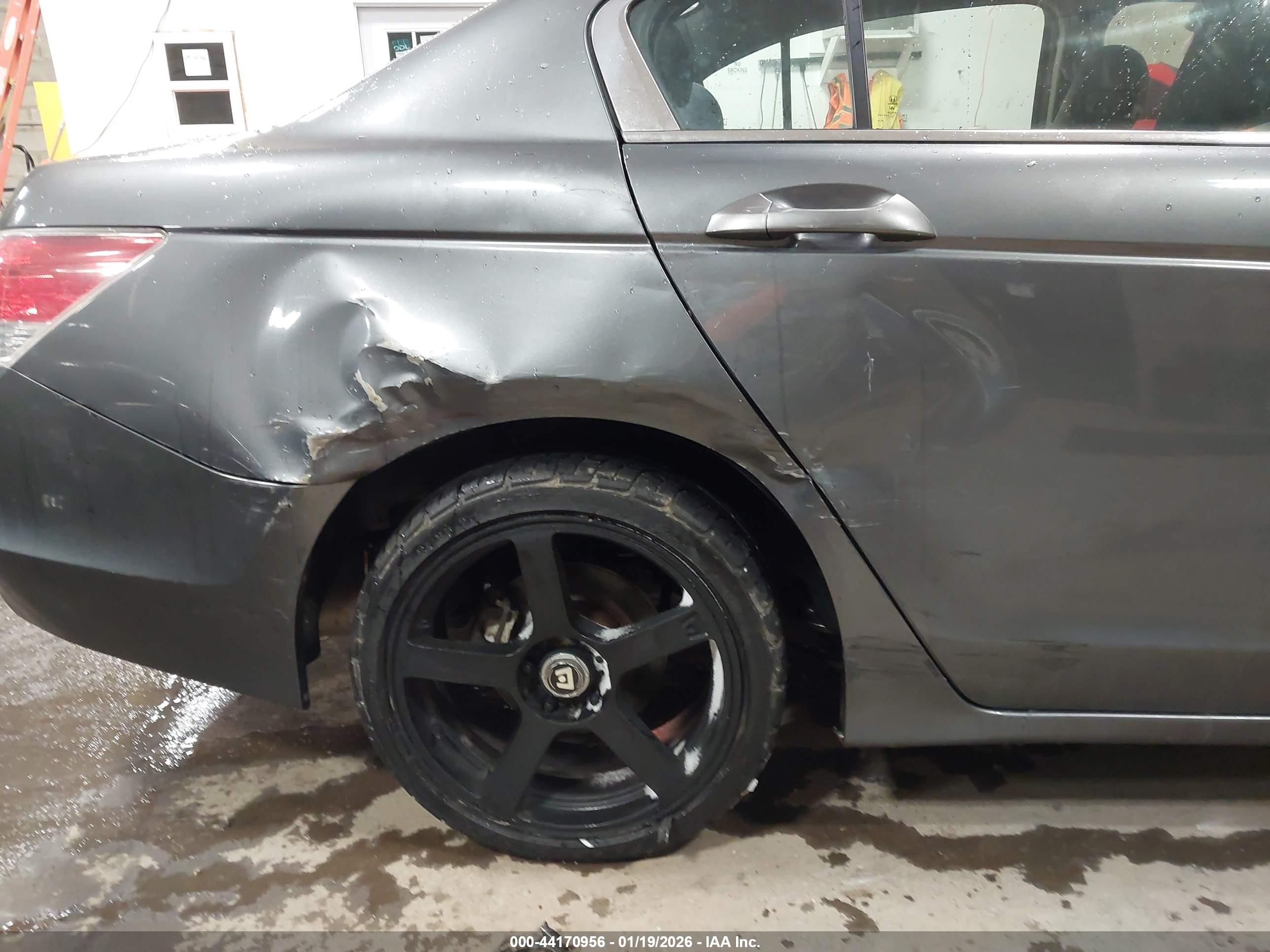 HONDA ACCORD image 6