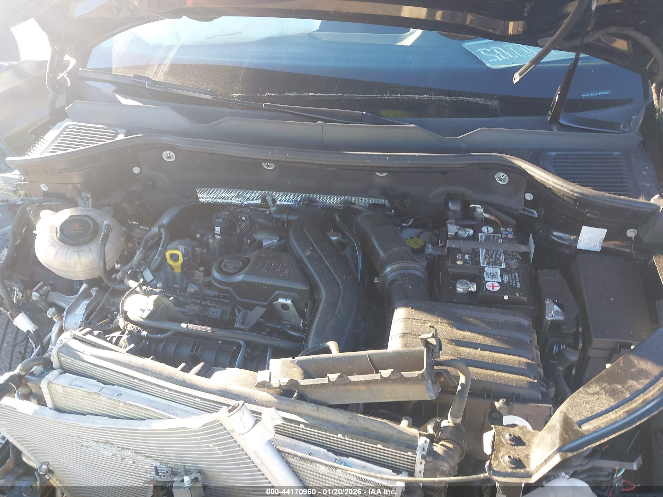 VOLKSWAGEN TAOS image 10