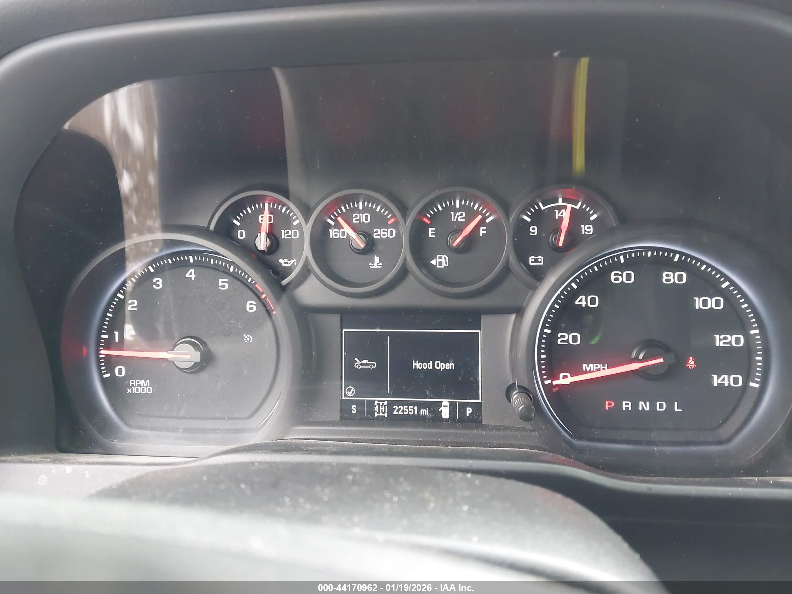 CHEVROLET SILVERADO image 7