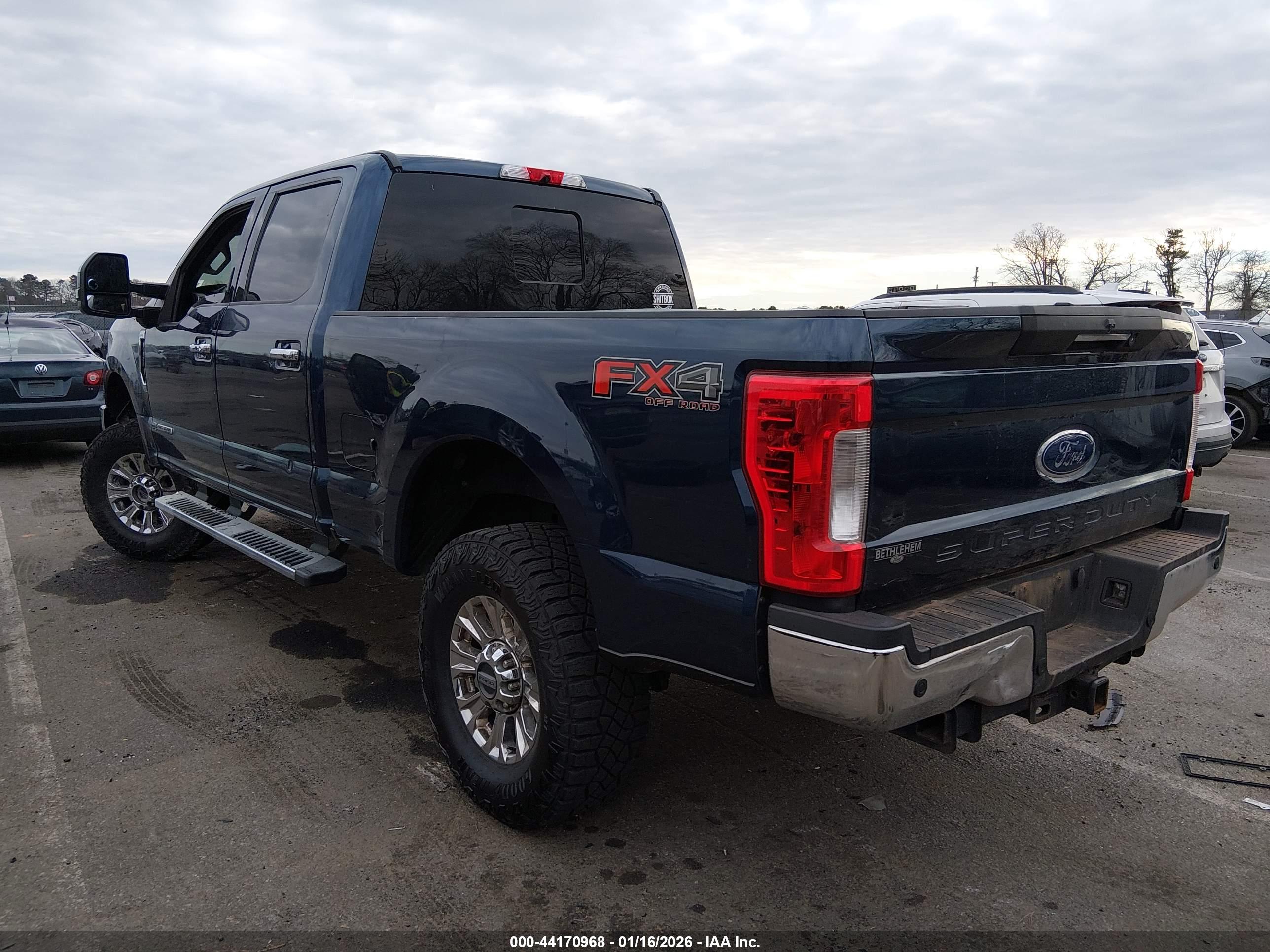 FORD F-250 image 3