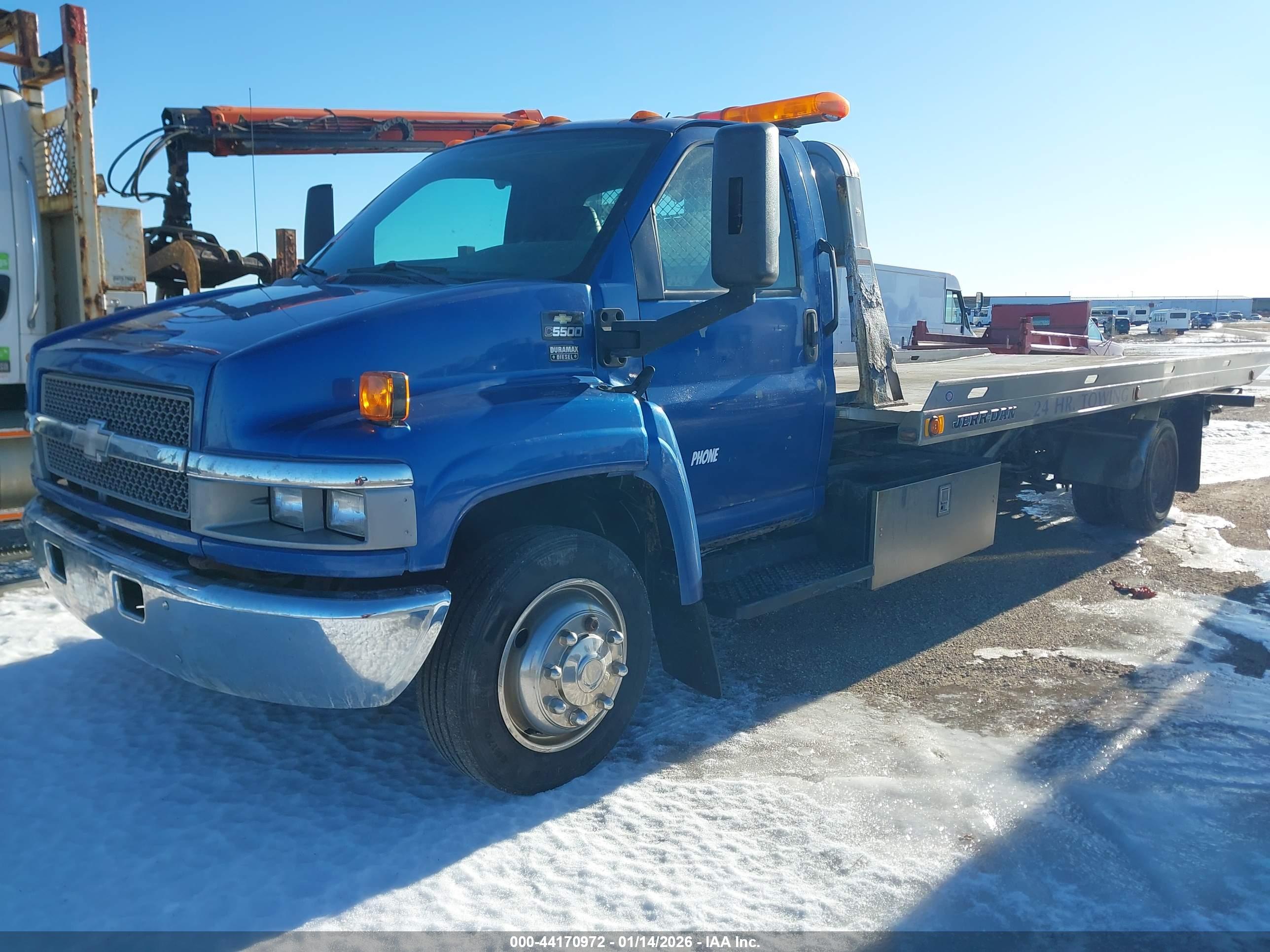 CHEVROLET CC5500 image 2